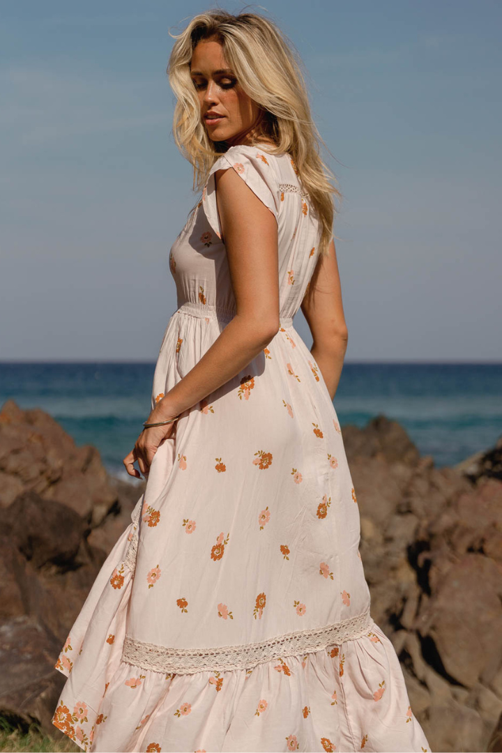JAASE - Carmen Maxi Dress: Butterfly Cap Sleeve Button Down A Line Dress with Lace Trim in Vintage Sol Print