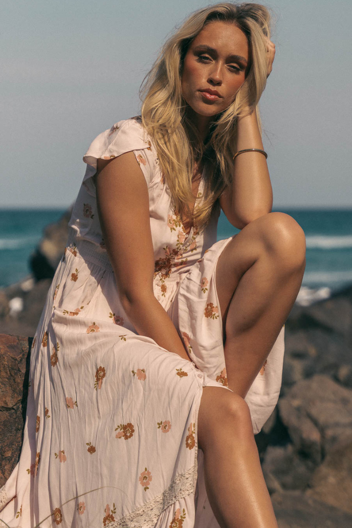 JAASE - Carmen Maxi Dress: Butterfly Cap Sleeve Button Down A Line Dress with Lace Trim in Vintage Sol Print