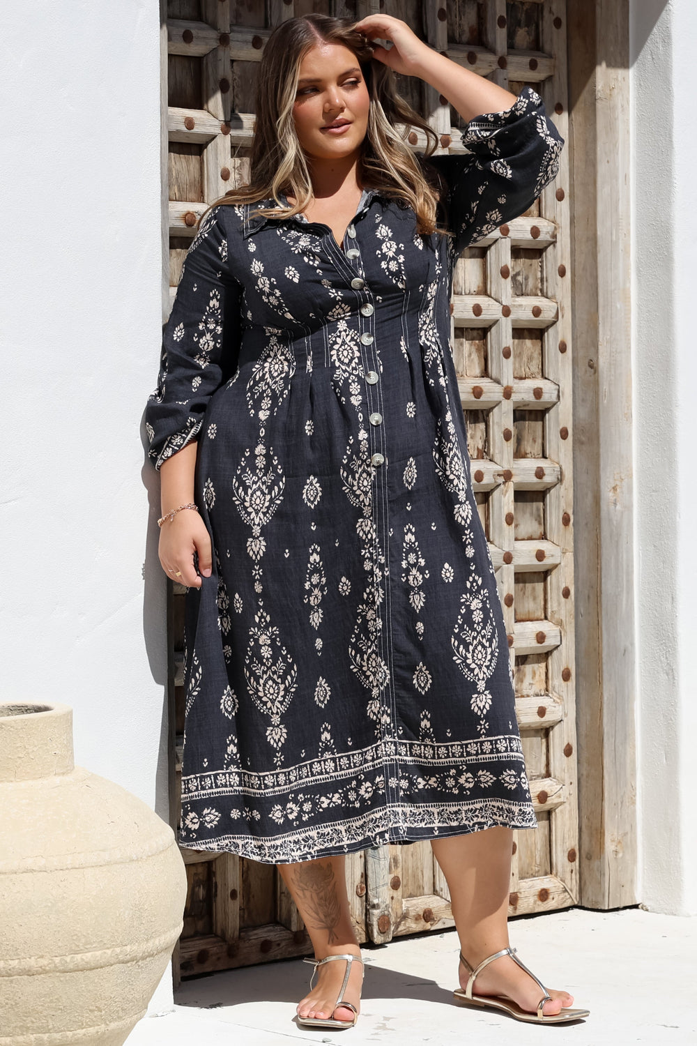 Adalyn Midi Dress - Collared A Line Dress with Cinched Waistline and Contrast Stitching in Varly Print Black