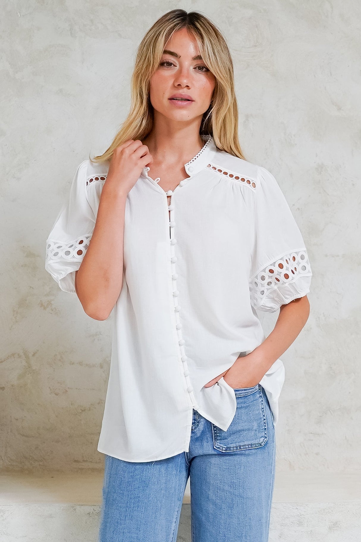 Alenna Shirt - Mandarin Collar Cut Out Detailed Short Sleeve Button Down in White
