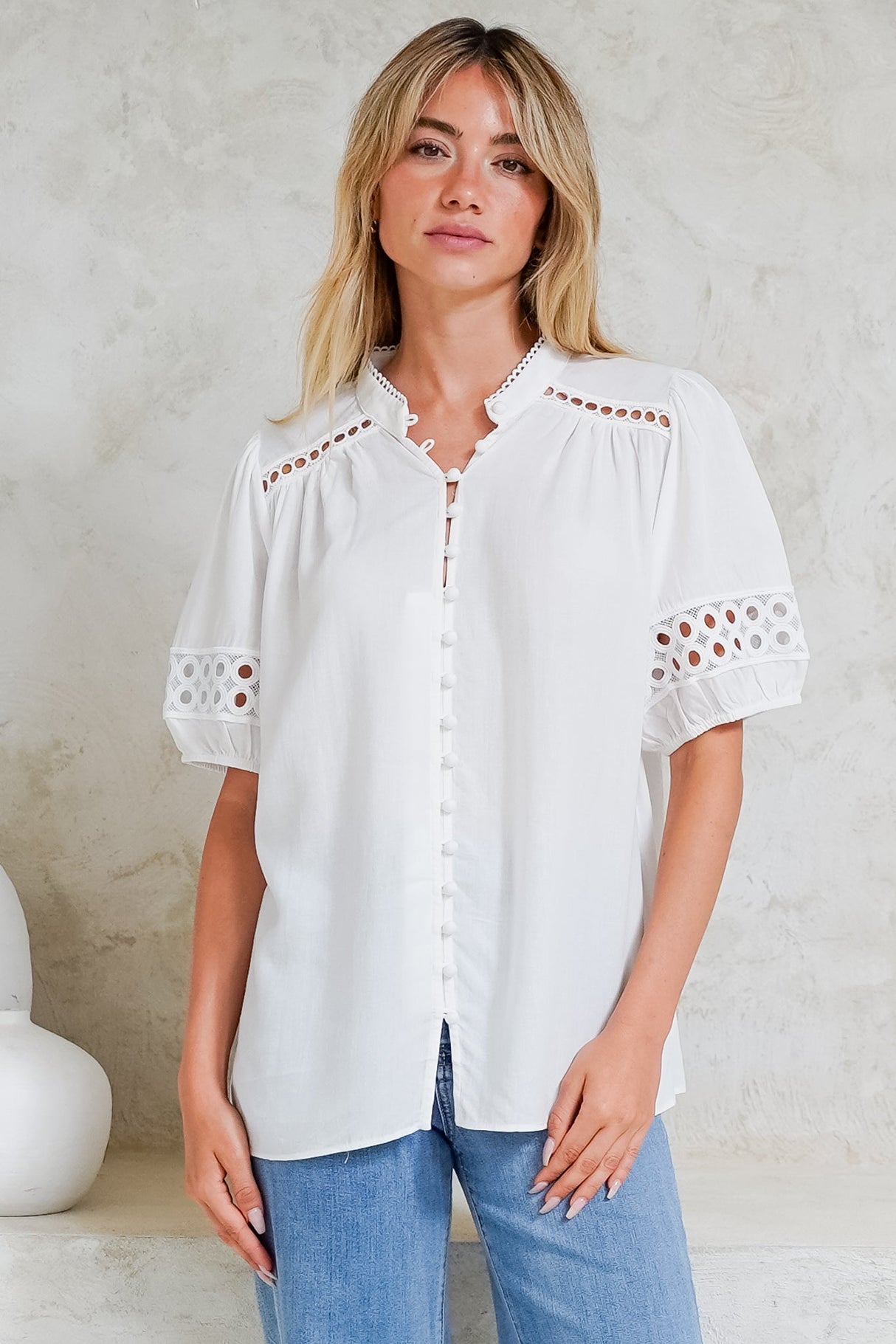 Alenna Shirt - Mandarin Collar Cut Out Detailed Short Sleeve Button Down in White