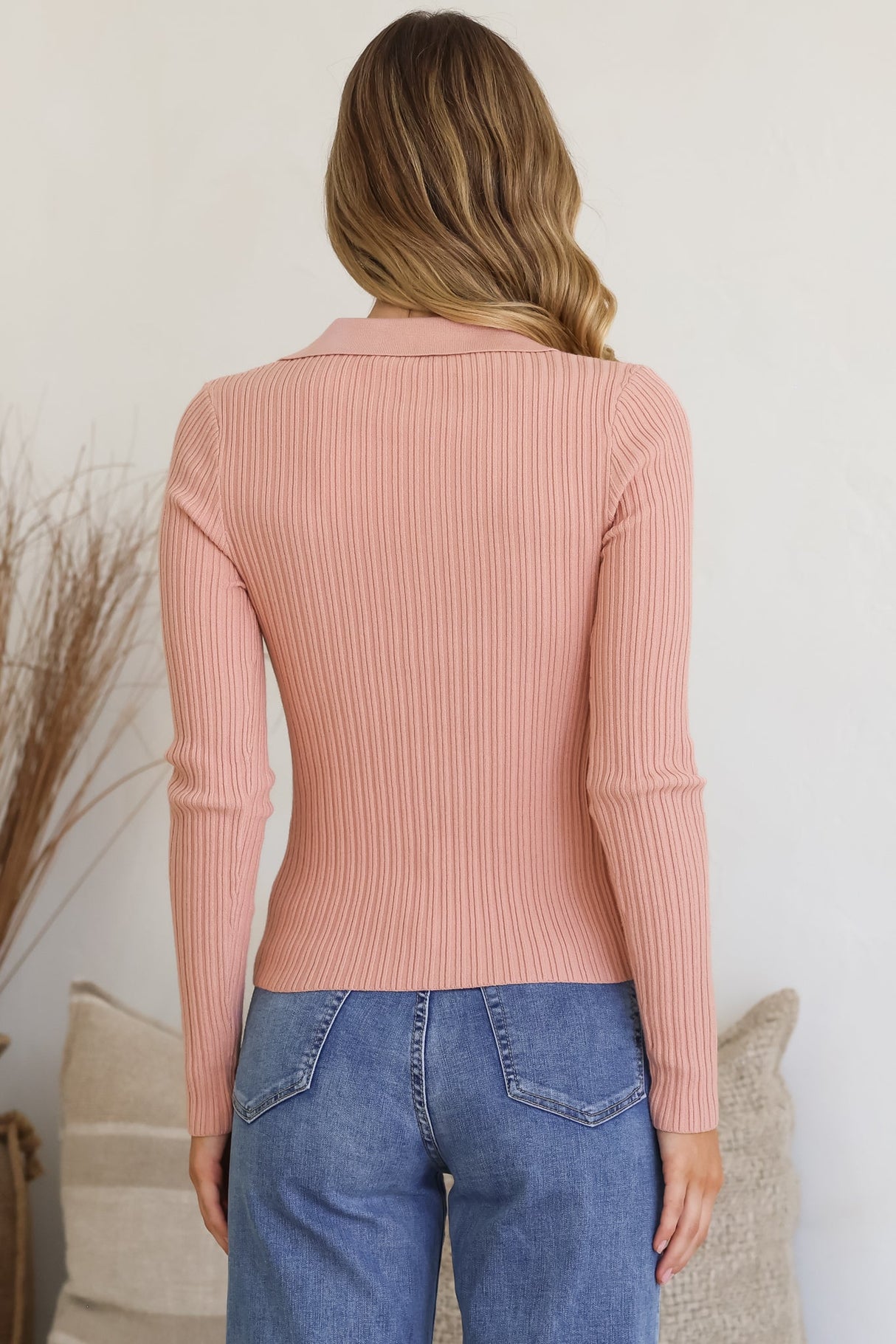 Andee Knit Top - Wing Collar V-Neck Ribbed Long Sleeve Top in Blush