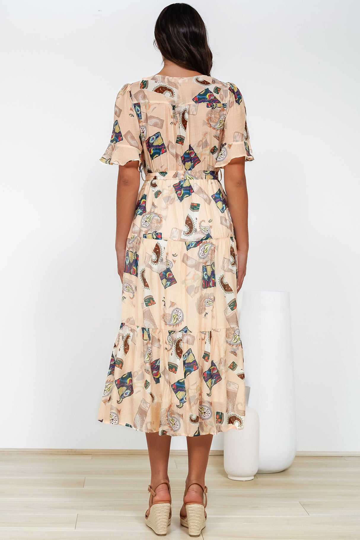 Andie Midi Dress - V-neck Tiered A-Line Dress with Waist Tie in Acapulco Print
