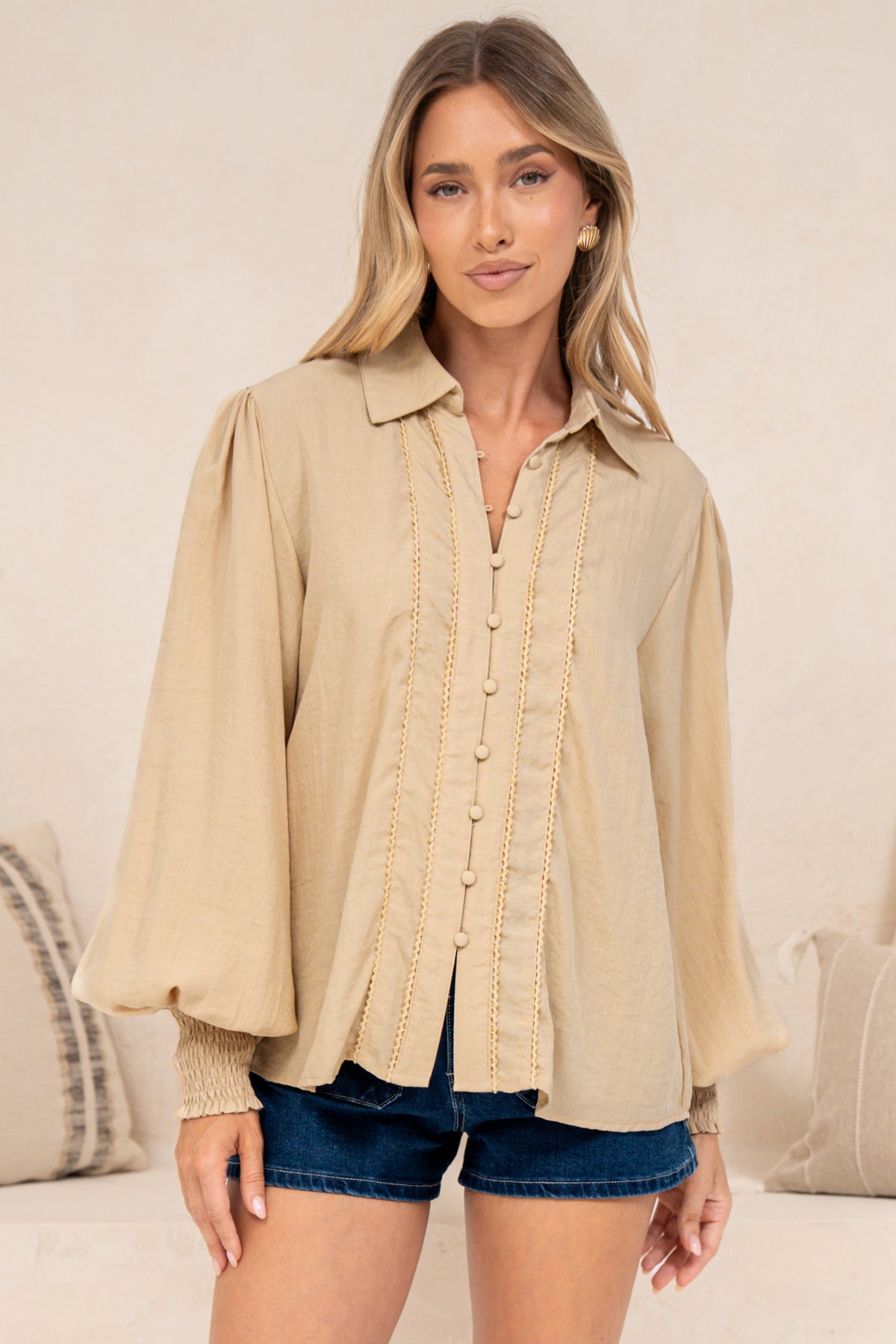 Aralyn Blouse - Balloon Sleeve Button Down Shirt in Beige