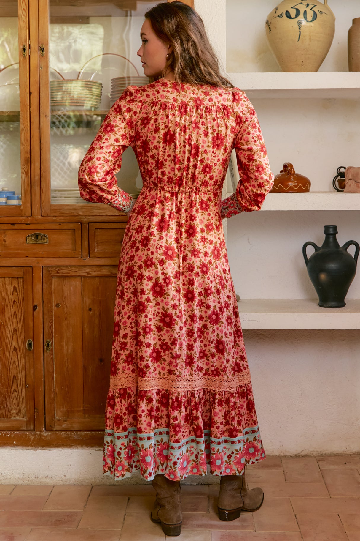 JAASE - Arlo Maxi Dress: V-Neck Pull Tie Waist Maxi With Pockets in Lillianna Print