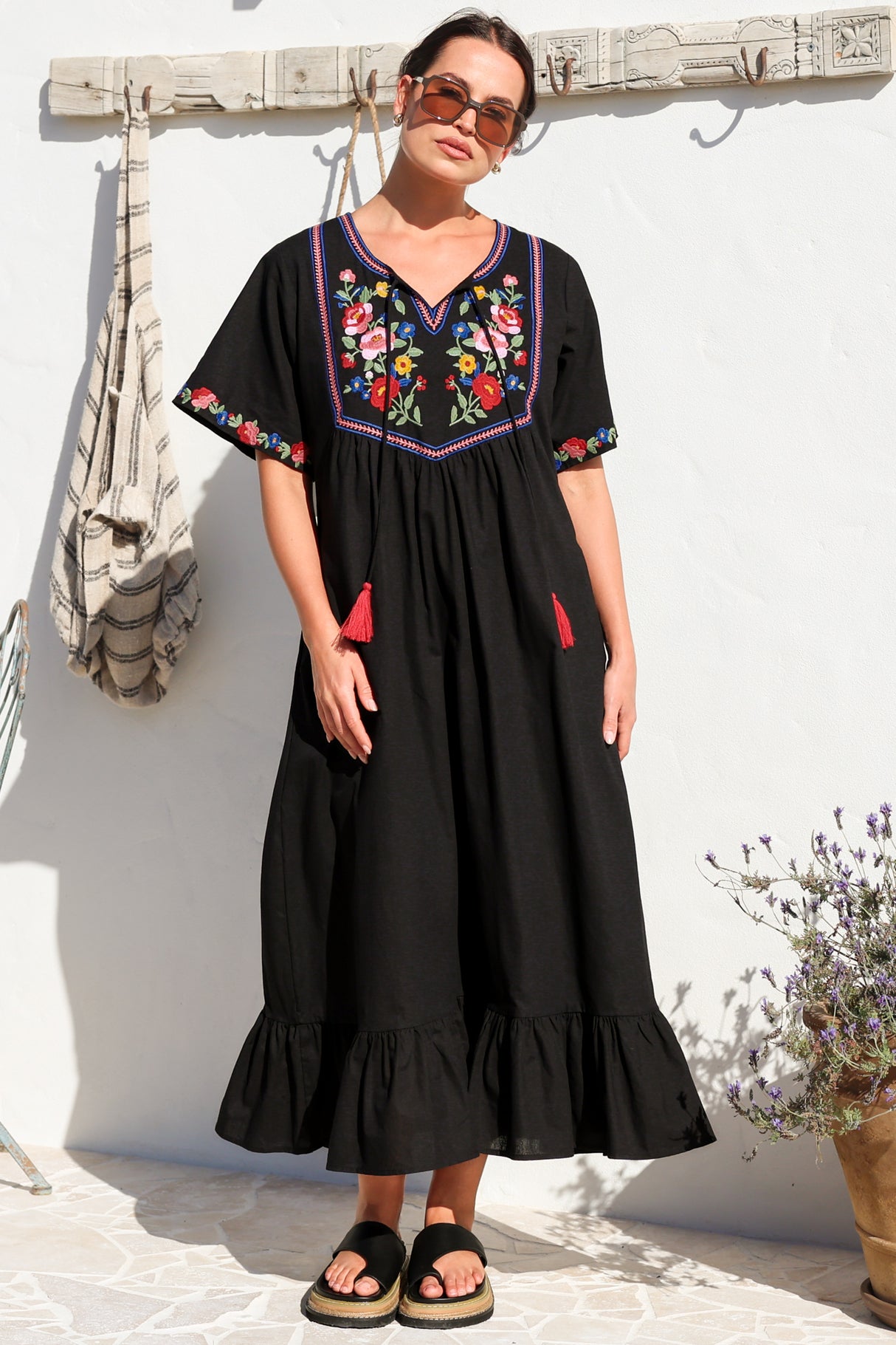 Azalea 1/2 Sleeve Midi Dress - Floral Embroidered Motif Shift Dress in Black