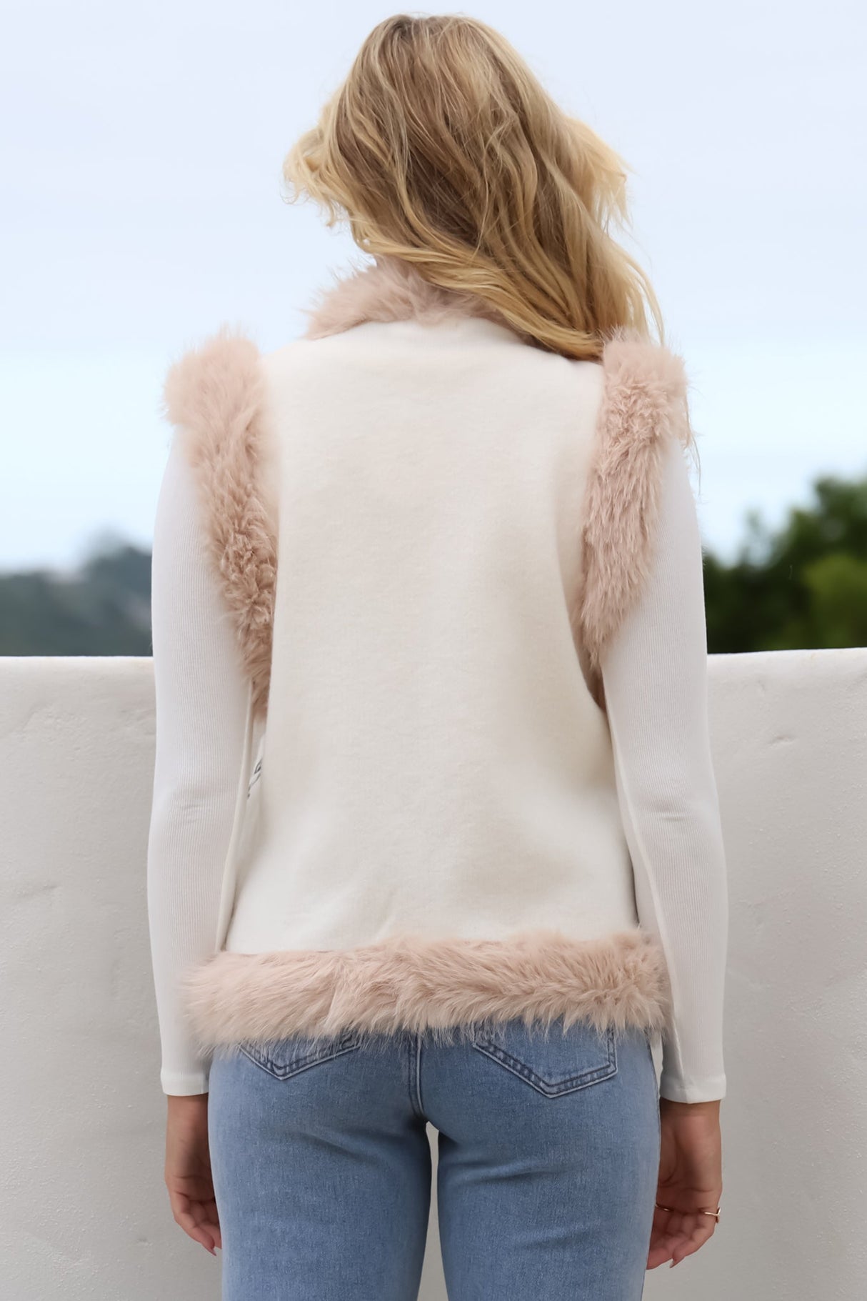 Beck Knit Vest - Faux Fur Trim Open Vest with Black Embroidered Decal