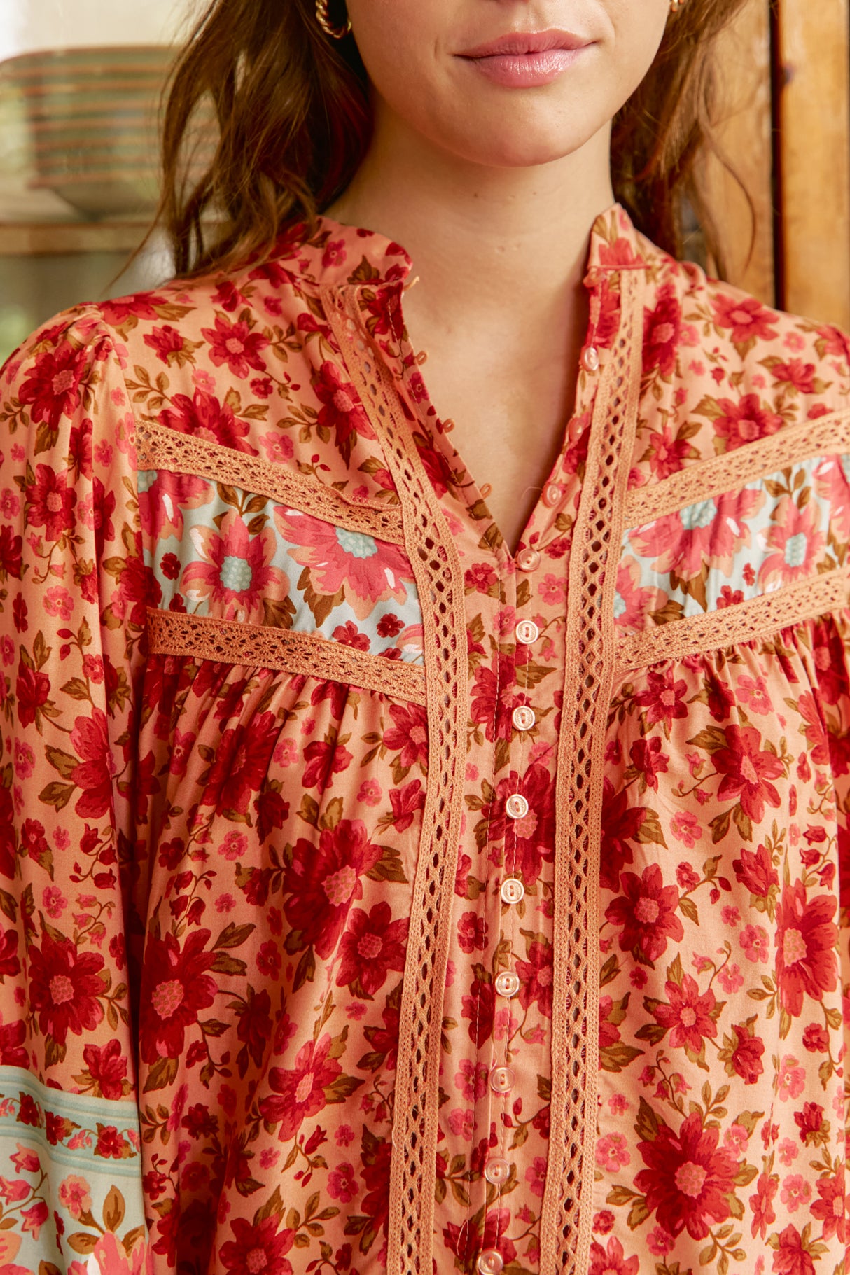 JAASE - Bee Blouse: Lace Decal Button Down 3/4 Sleeve Blouse in Lillianna Print