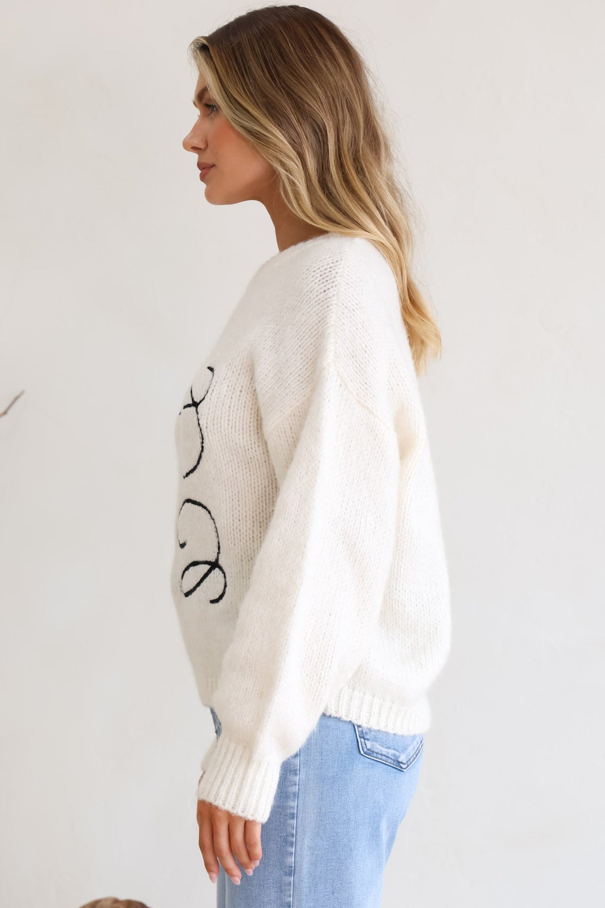 Birdie Jumper - Graphic Embroidered Cosy Knit Jumper in Beige