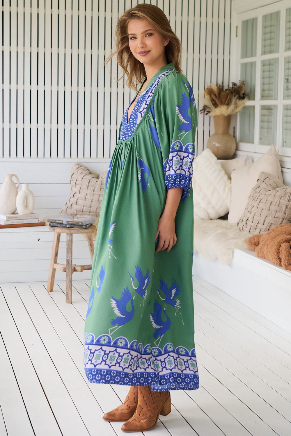 JAASE - Boheme Midi Dress: Piping Defined Bust 3/4 Sleeve Smock Dress in Bluebird Print