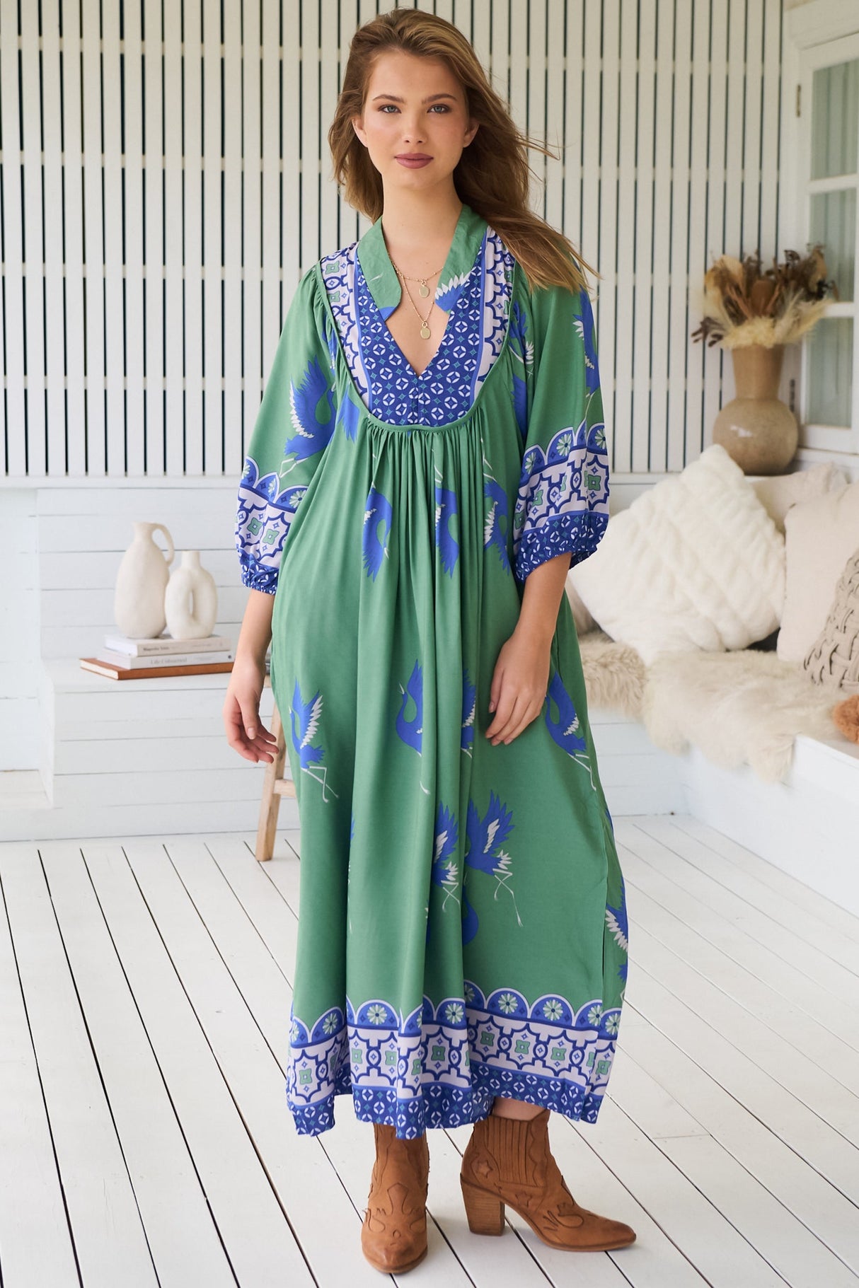 JAASE - Boheme Midi Dress: Piping Defined Bust 3/4 Sleeve Smock Dress in Bluebird Print