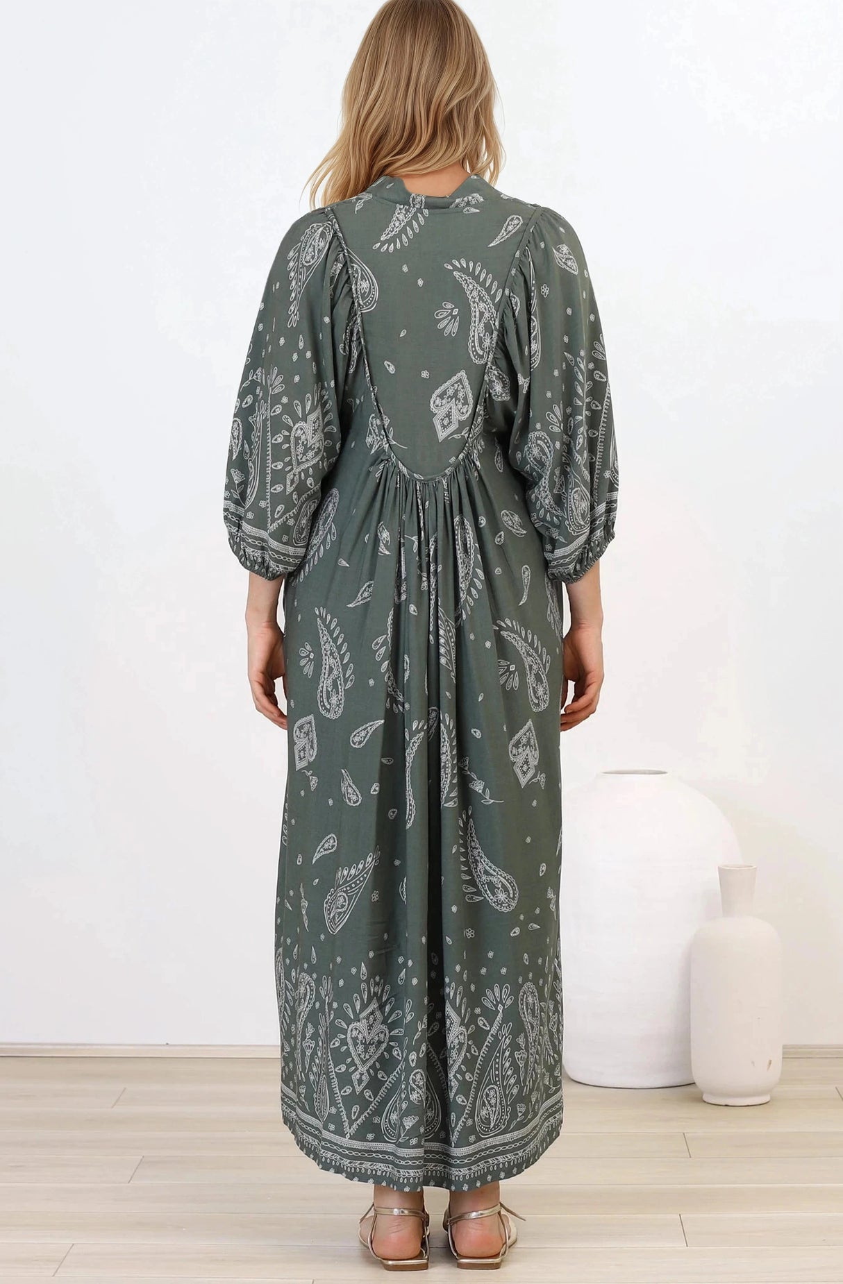 JAASE - Boheme Midi Dress: Piping Defined Bust Slimline Smock Dress In Constance Print