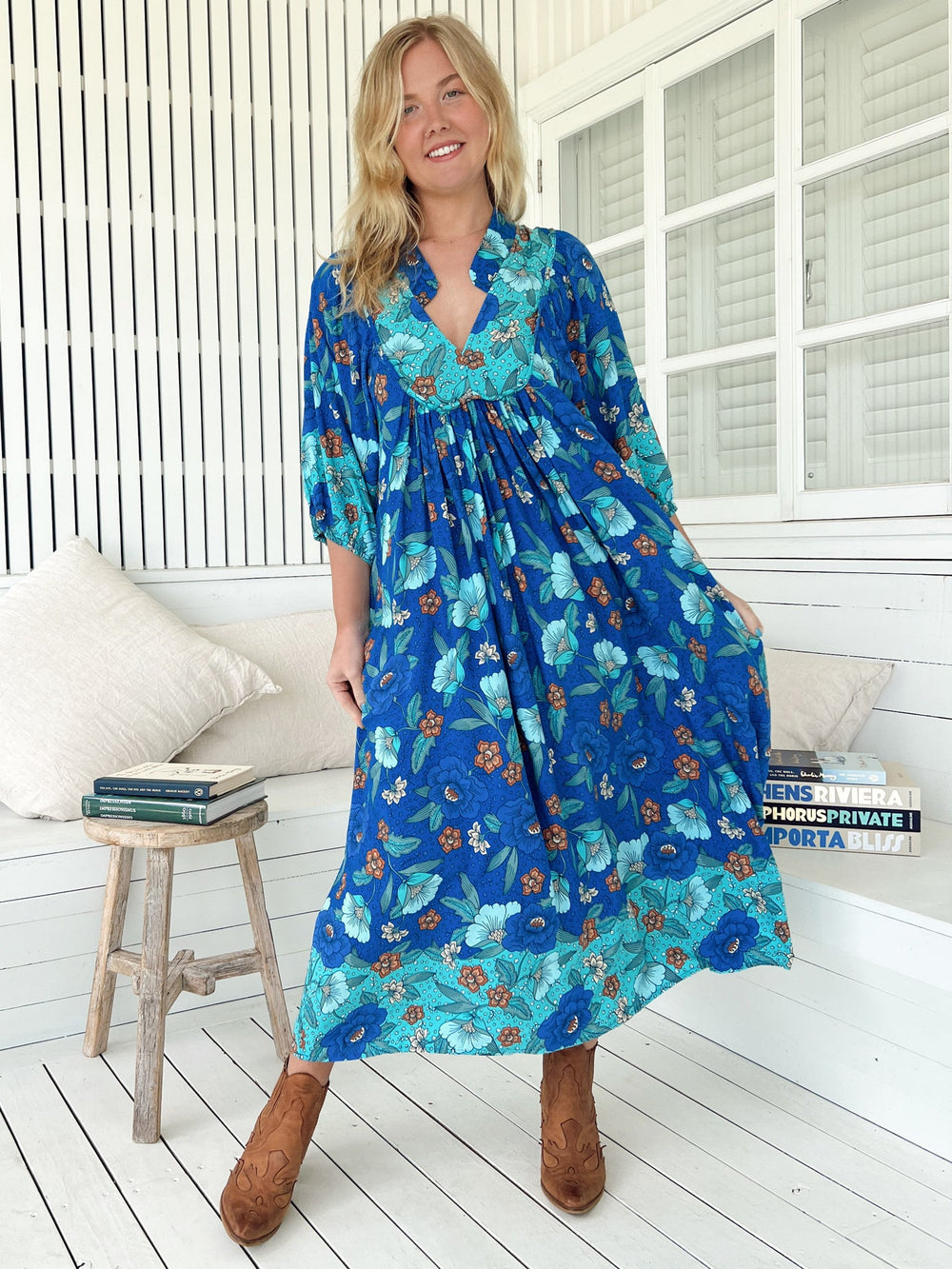 JAASE - Boheme Midi Dress: Piping Defined Bust Slimline Smock Dress In Love in Mist Print
