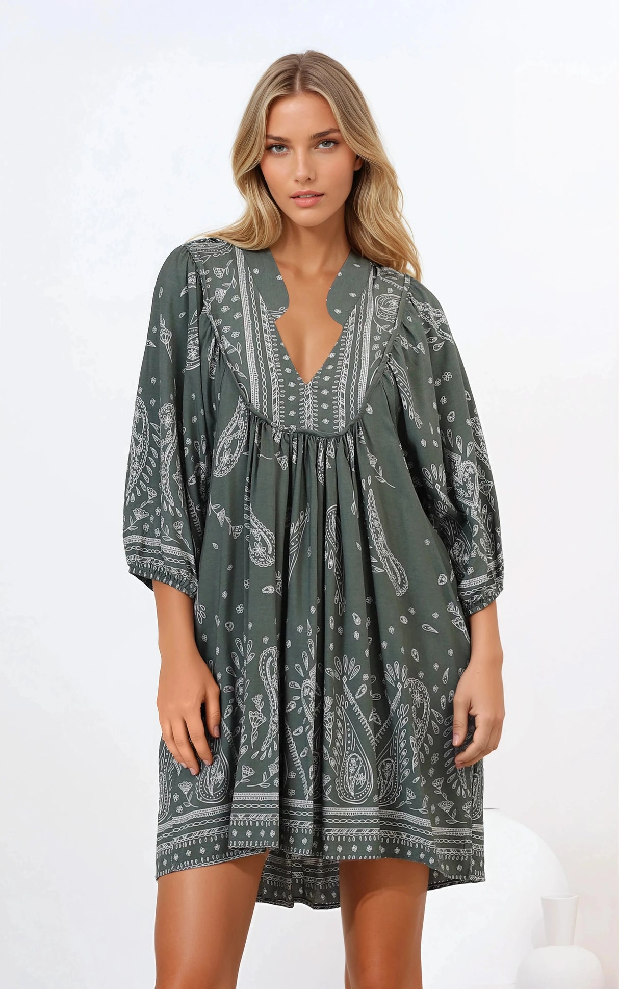 JAASE - Boheme Mini Dress: Mandarin Collar Slimline Smock Dress in Constance Print