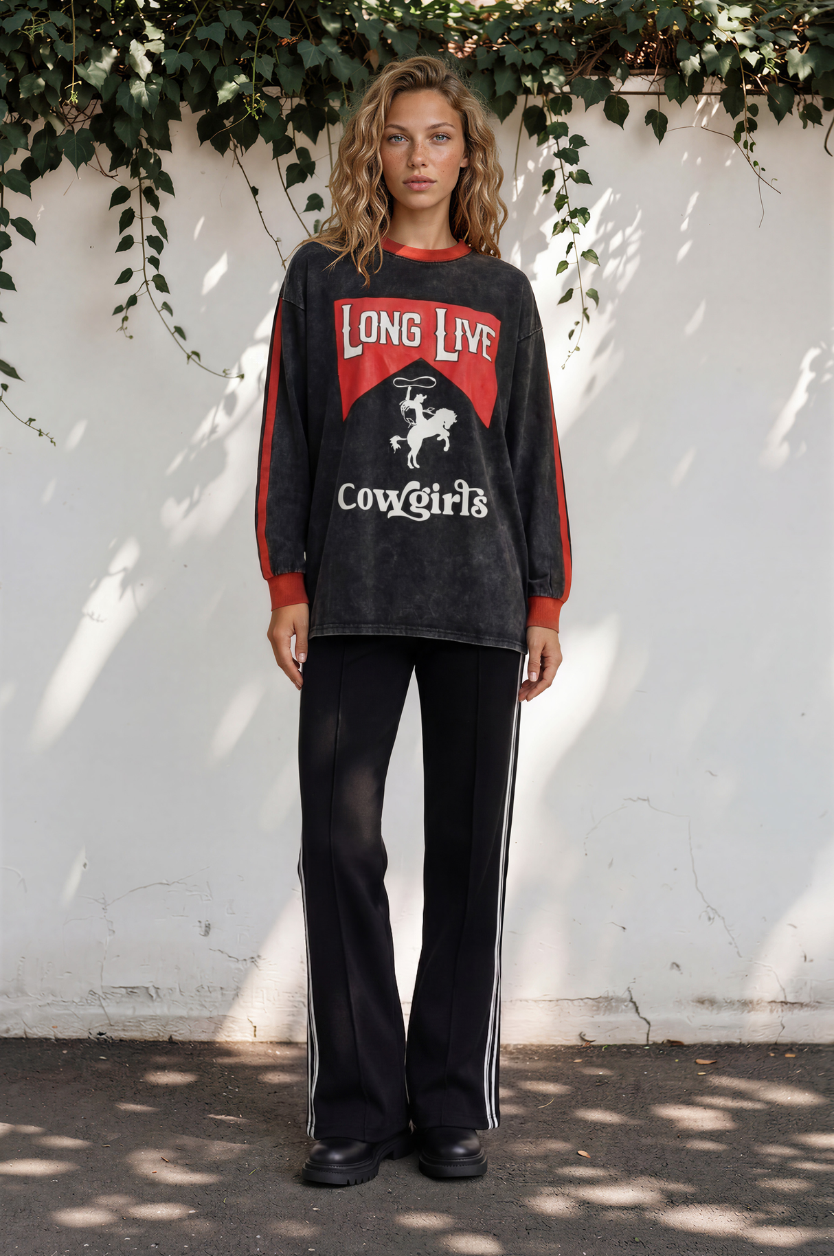 Victoria Pants - High Waisted Sports Stripe Side Seams in Black