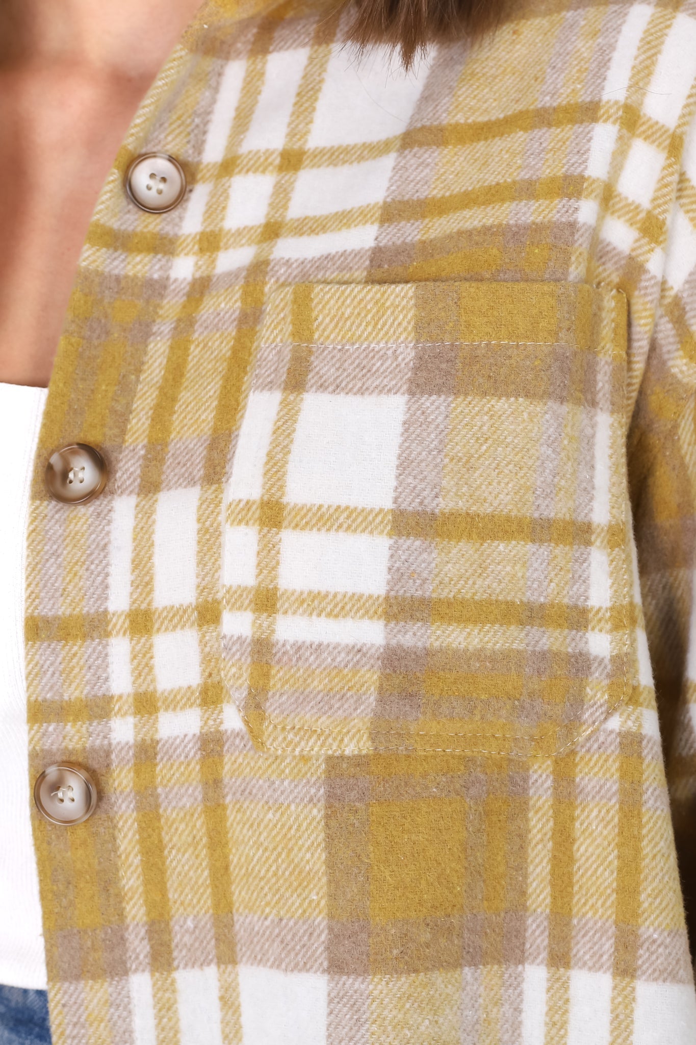 Bradshaw Shacket - Scoop High Low Checkert Shirt Jacket in Yellow