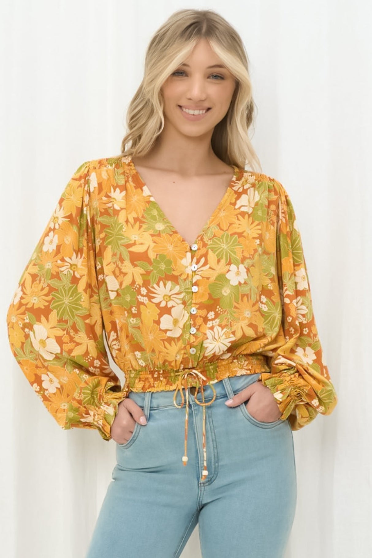 Sundays Top - Long Sleeve Crop Top with V-Neckline and Button Front in Camira Print