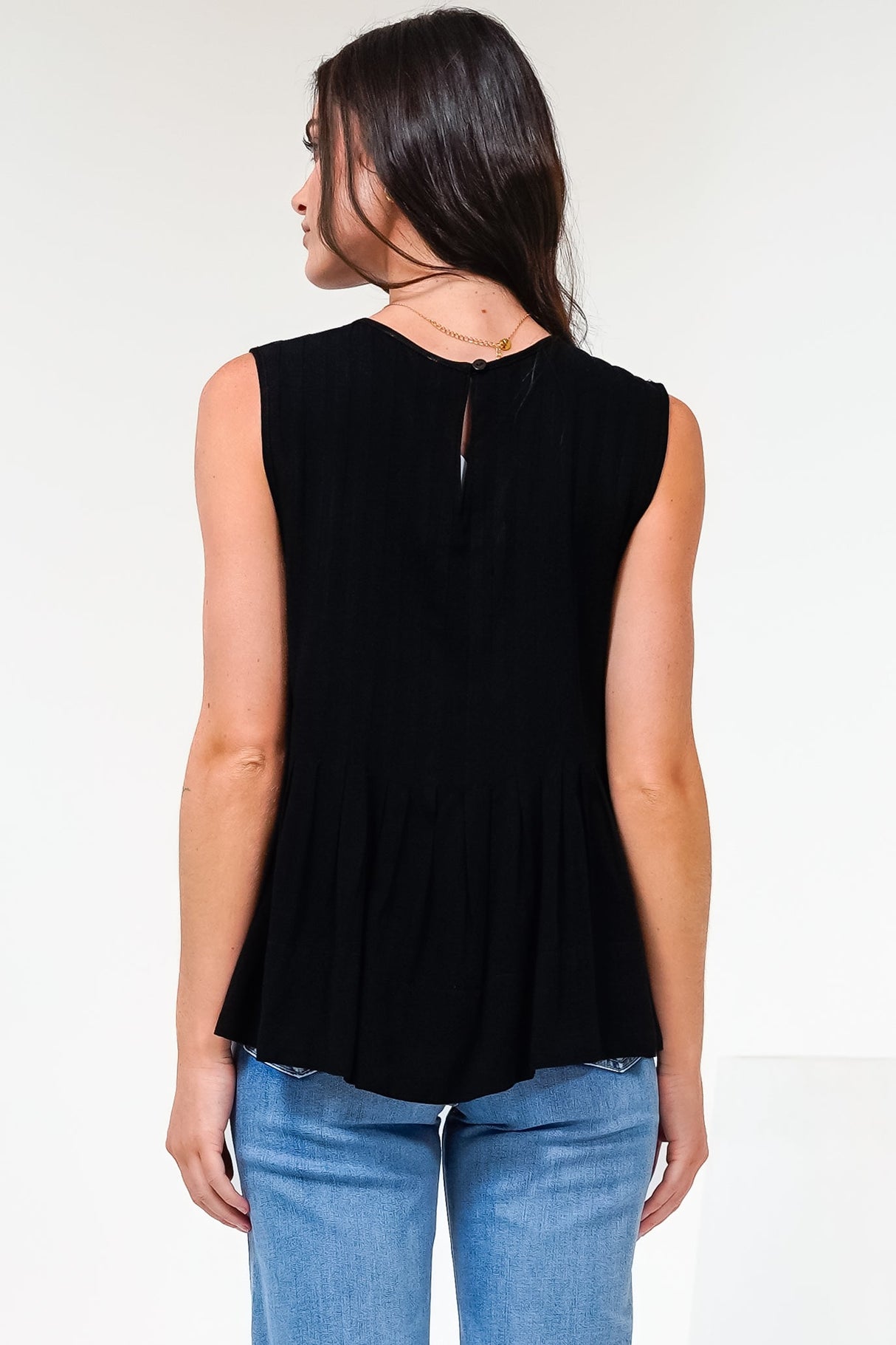 Cassidy Top - Crew Neck Sleeveless Swing Top with Pleats in Black