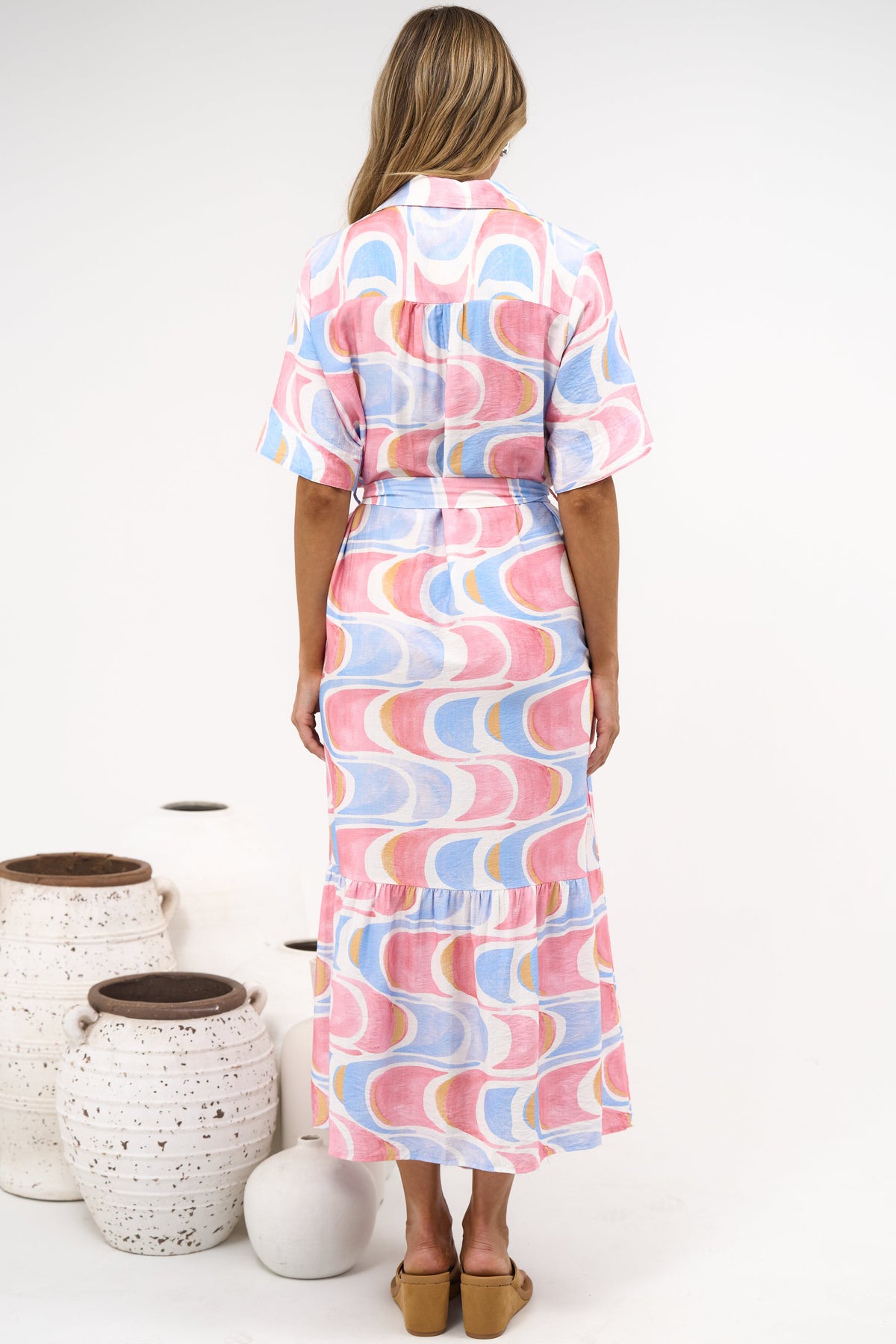 Vespera Maxi Dress - Collared Pintuck Detailed Shirt Dress with Matching Waist Tie in Sunset Swirl Print