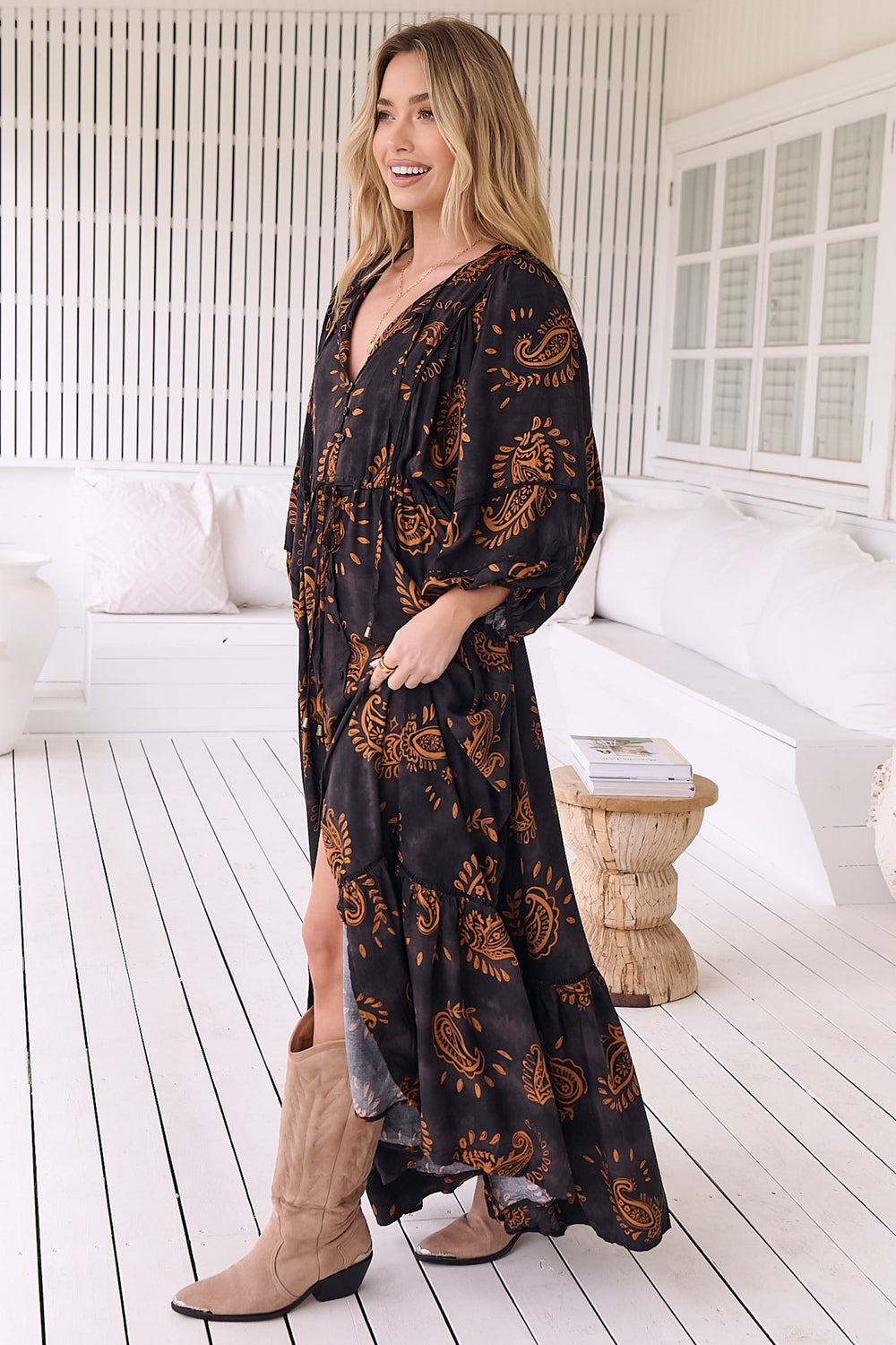 JAASE - Catalonia Maxi Dress: Batwing Sleeve Button Down Smock Dress in Milan Print