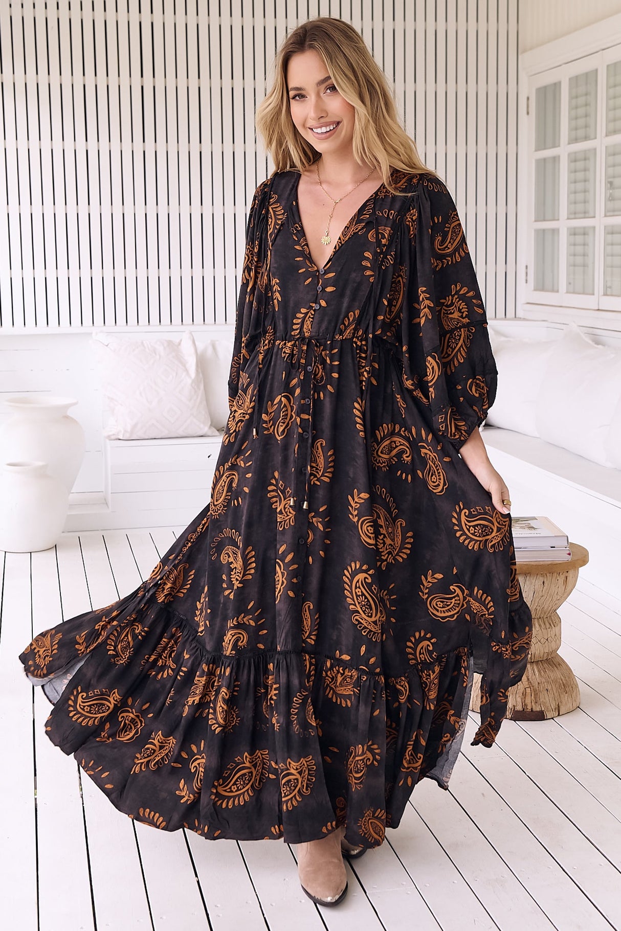 JAASE - Catalonia Maxi Dress: Batwing Sleeve Button Down Smock Dress in Milan Print