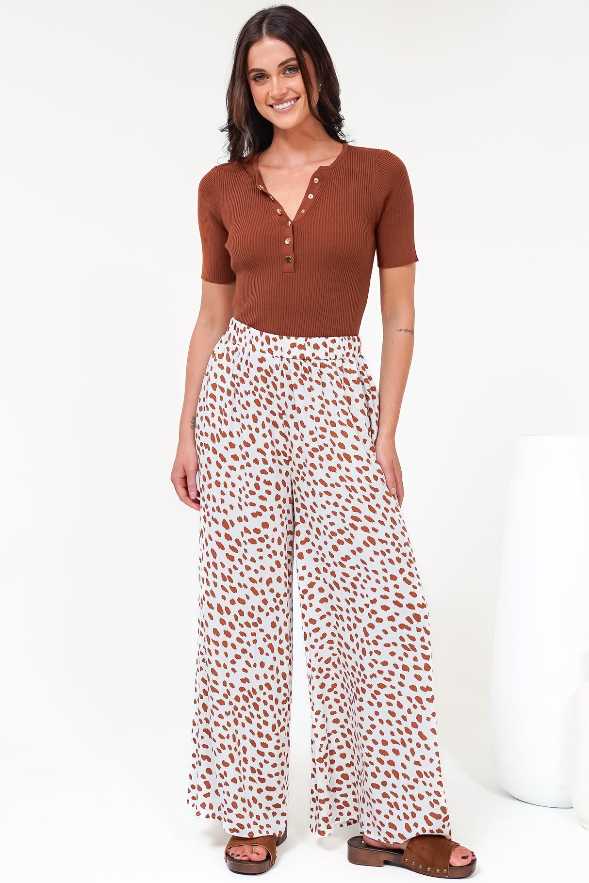 Channing Pants - High Waisted Wide-Leg Pants with Pockets in Dasher Print Brown