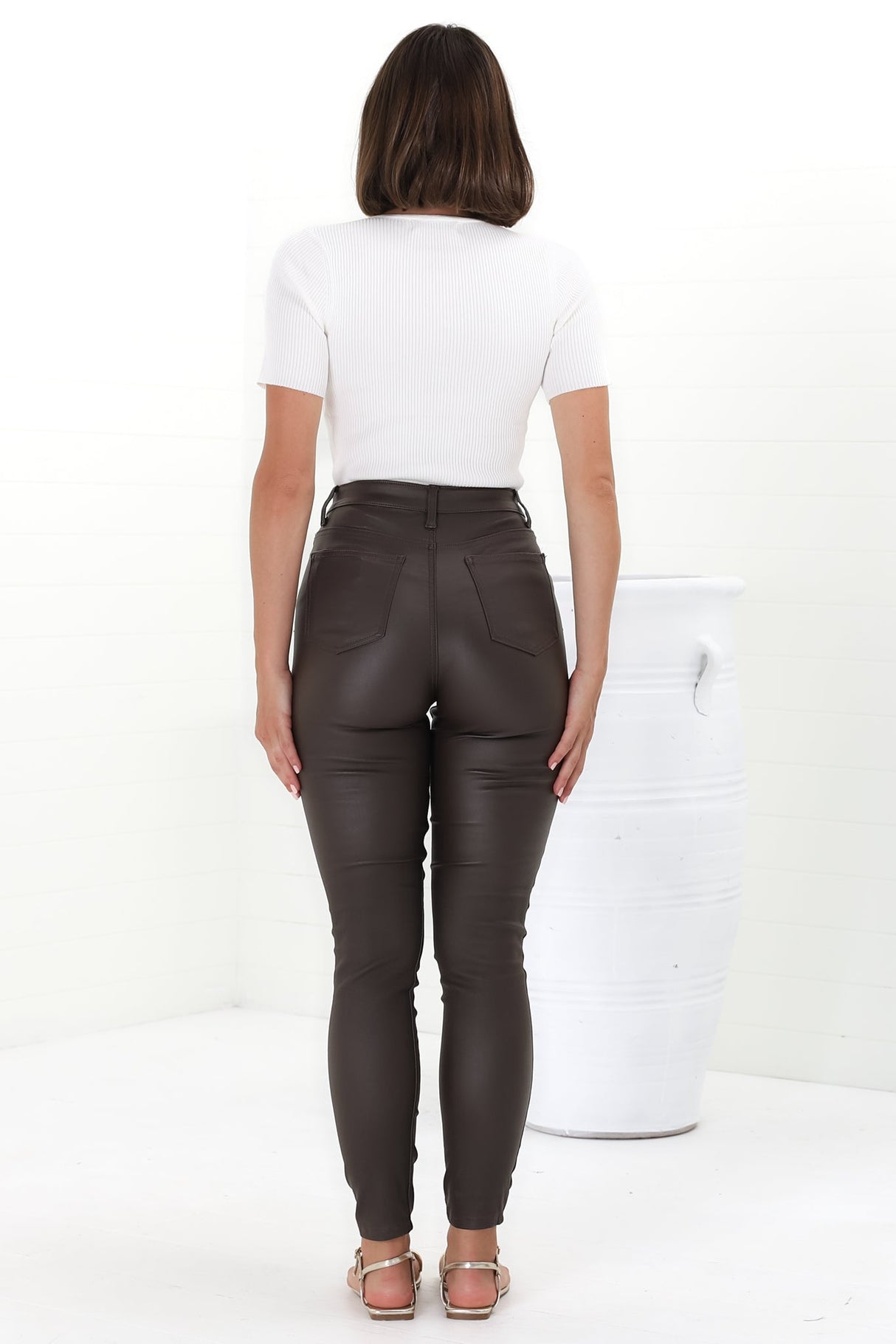 Chisel Jeans - Wet Look High Waisted Skinny Leg Pants in Chocolate