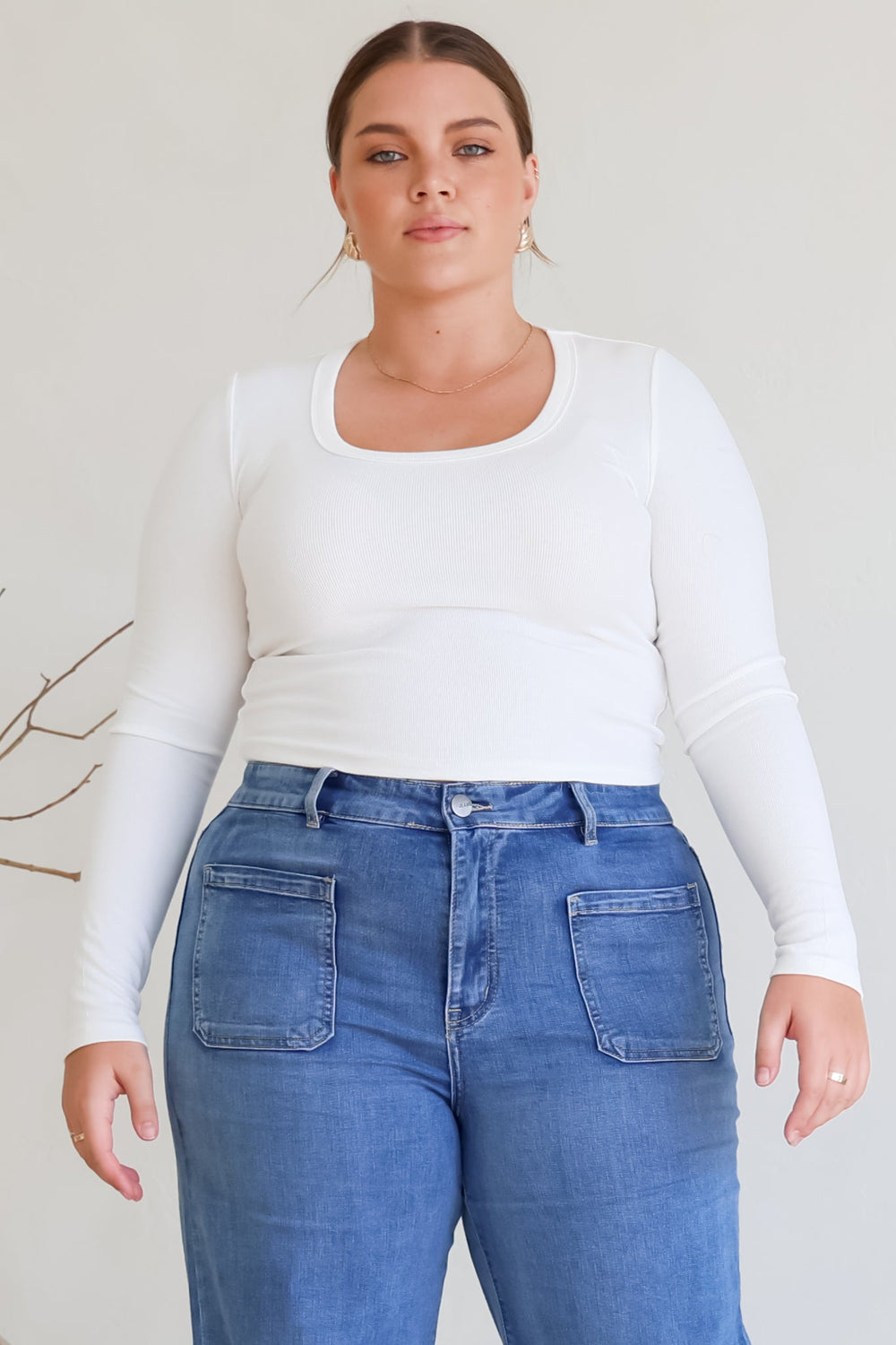 Dorothy Top - Scoop Neck Long Sleeve Ribbed Crop in White