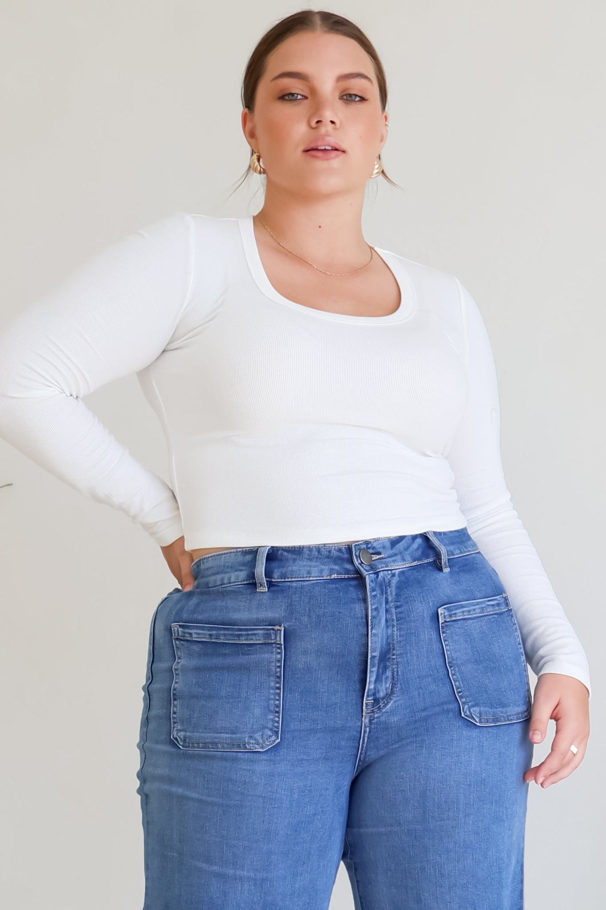 Dorothy Top - Scoop Neck Long Sleeve Ribbed Crop in White