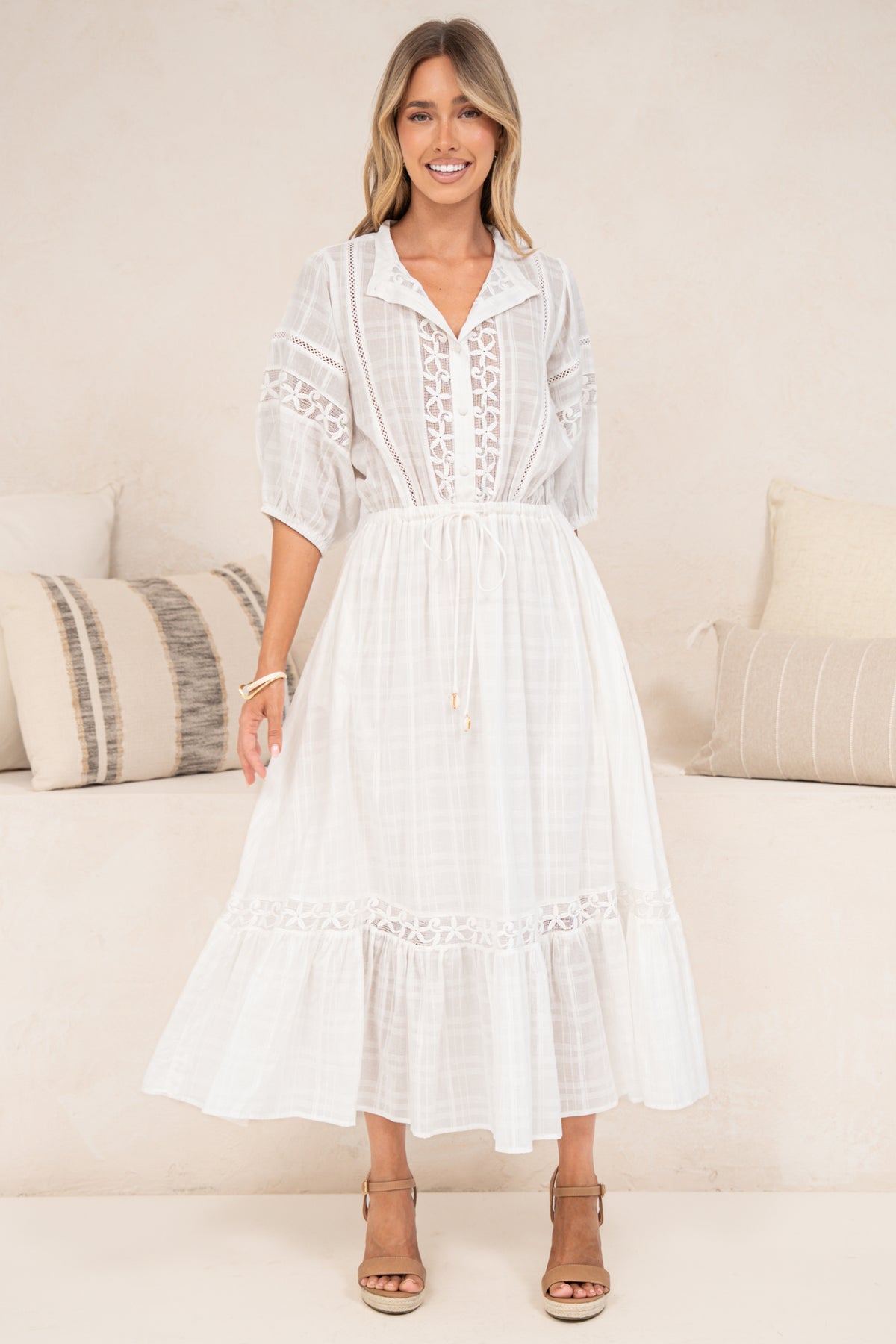 Dove Maxi Dress - Plaid Textured Lace Detailed Dress with Puff Sleeves in White