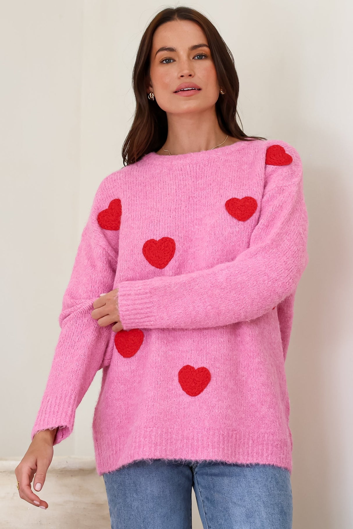 Ellie Jumper - Crew Neck Pull Over Contrast Heart Print Knit in Pink