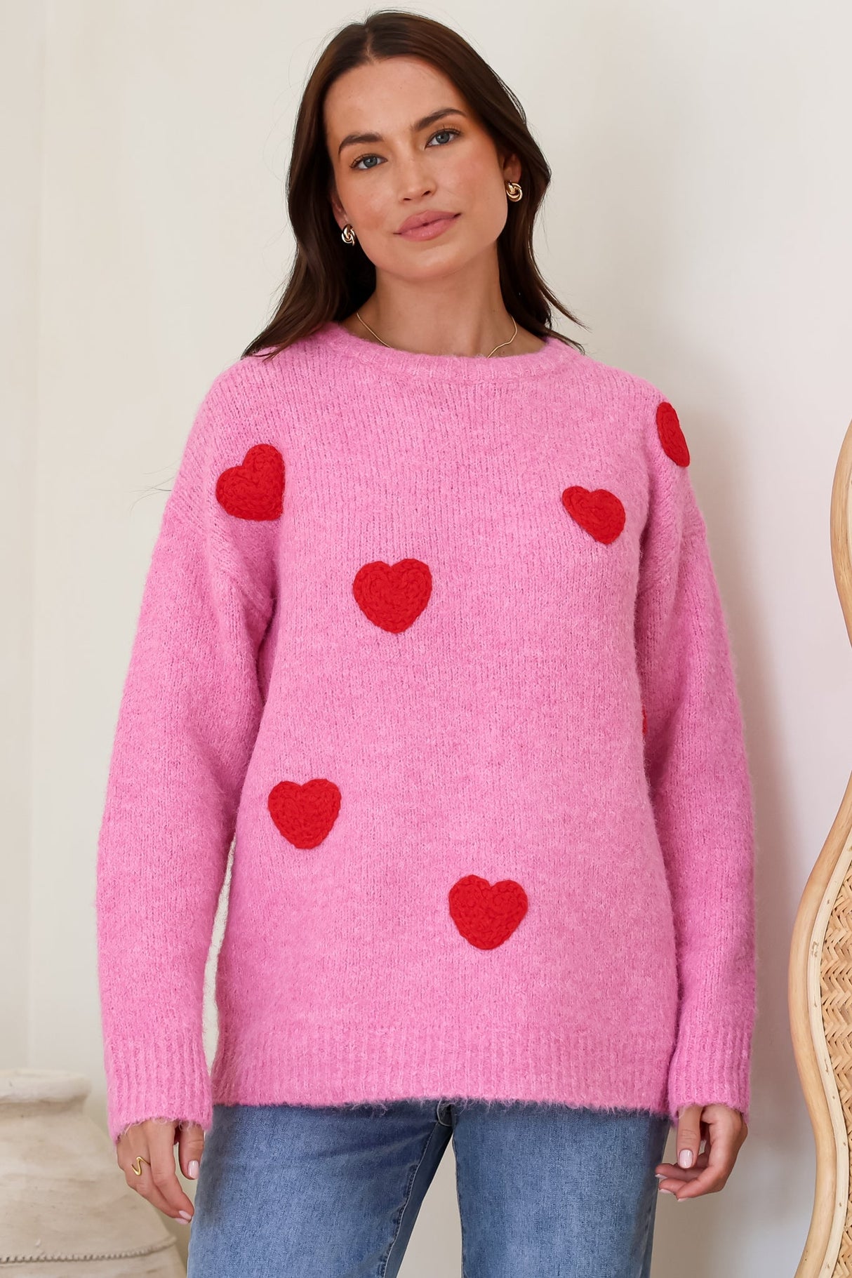 Ellie Jumper - Crew Neck Pull Over Contrast Heart Print Knit in Pink