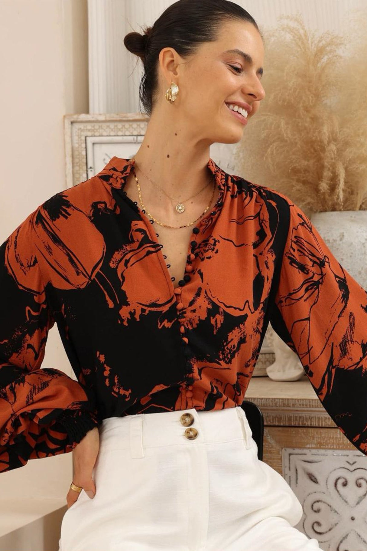 Faye Blouse - Mandarin Collar Balloon Sleeve Button Down Shirt in Joslyn Print
