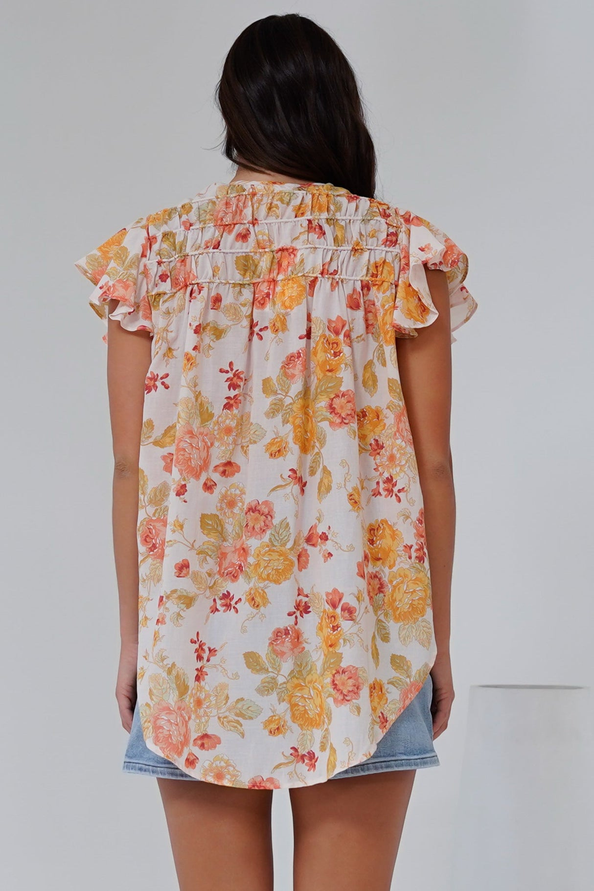 Giada Top - Flutter Sleeve High-Low Scoop Hem Top in Alynda Print