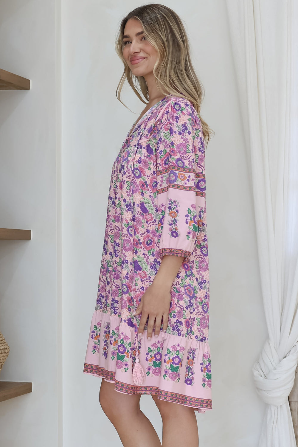 Helda Mini Dress - V-Neck Shift Dress with Balloon Sleeves in Aletta Print Pink