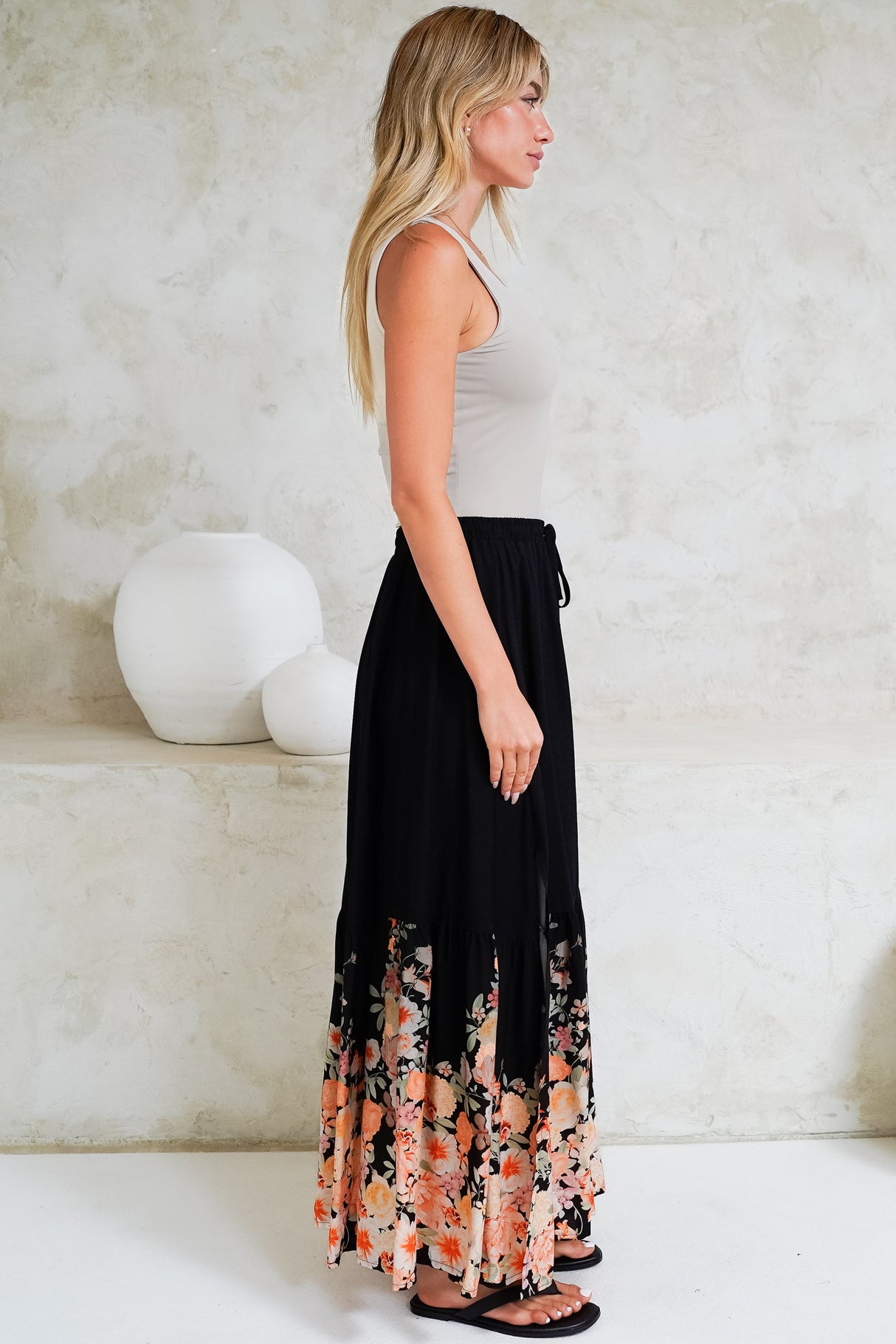 Hellen Maxi Skirt - High Waisted Skirt with Front Splits in Florence Print Black