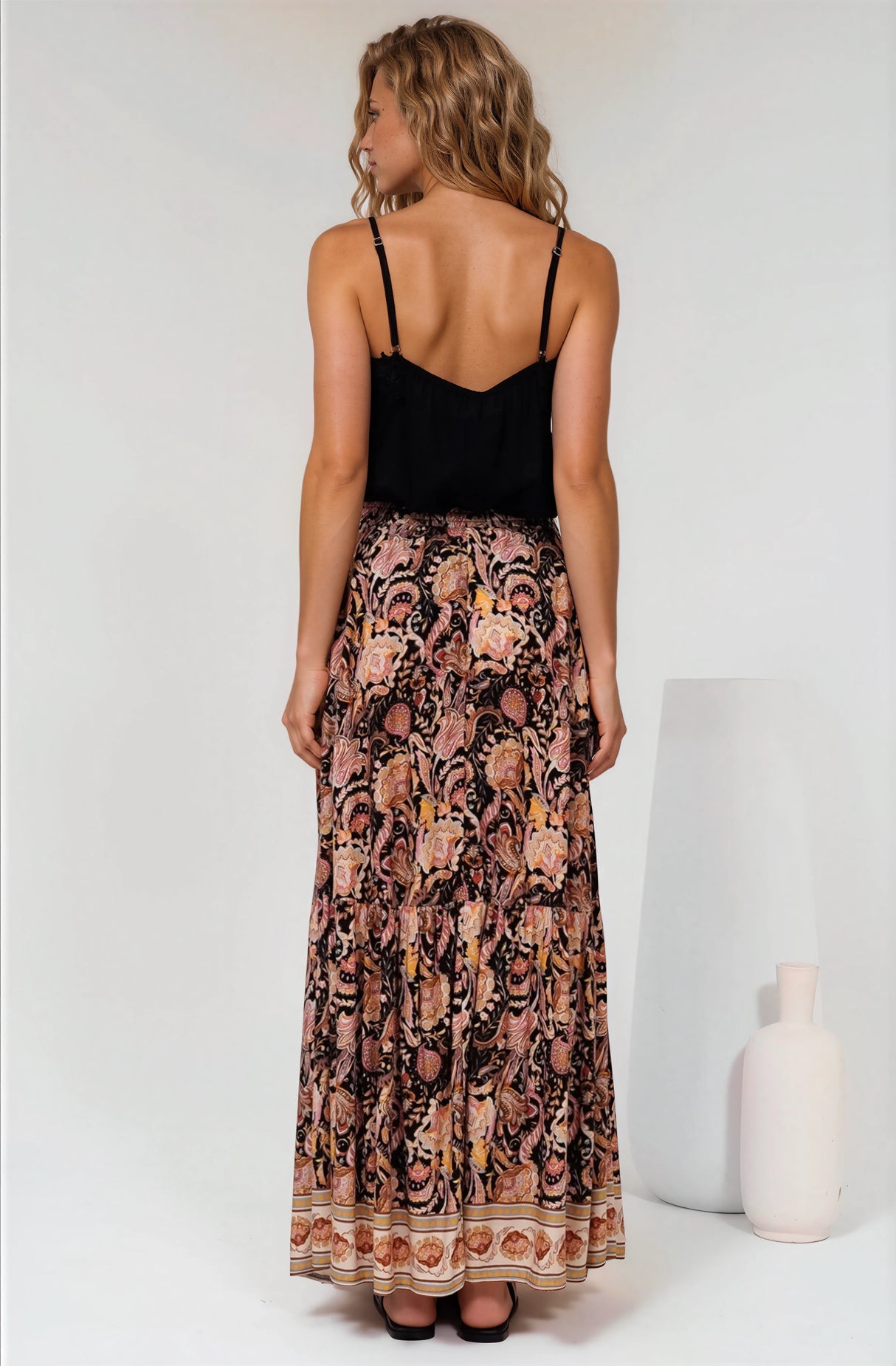 Hellen Maxi Skirt - High Waisted Skirt with Front Splits in Pree Print Black
