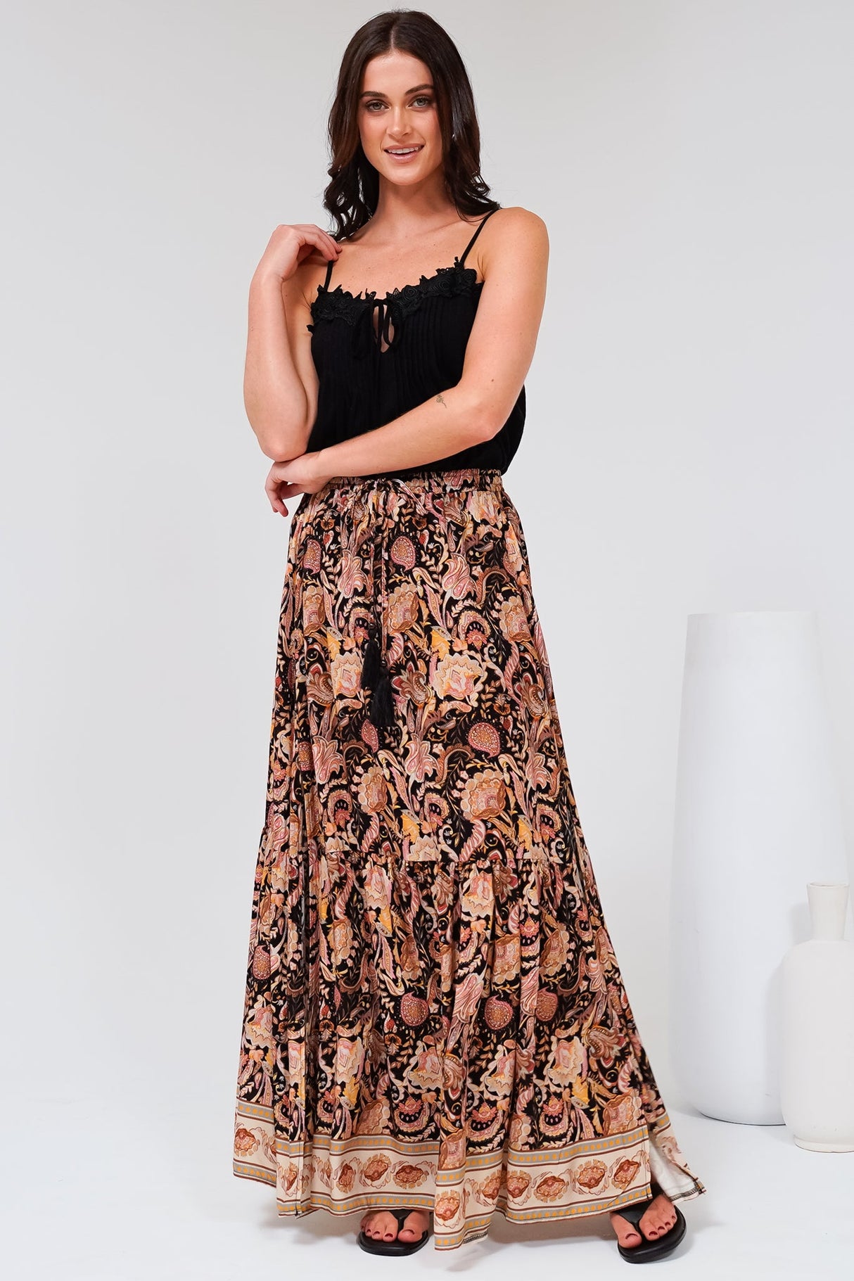 Hellen Maxi Skirt - High Waisted Skirt with Front Splits in Pree Print Black