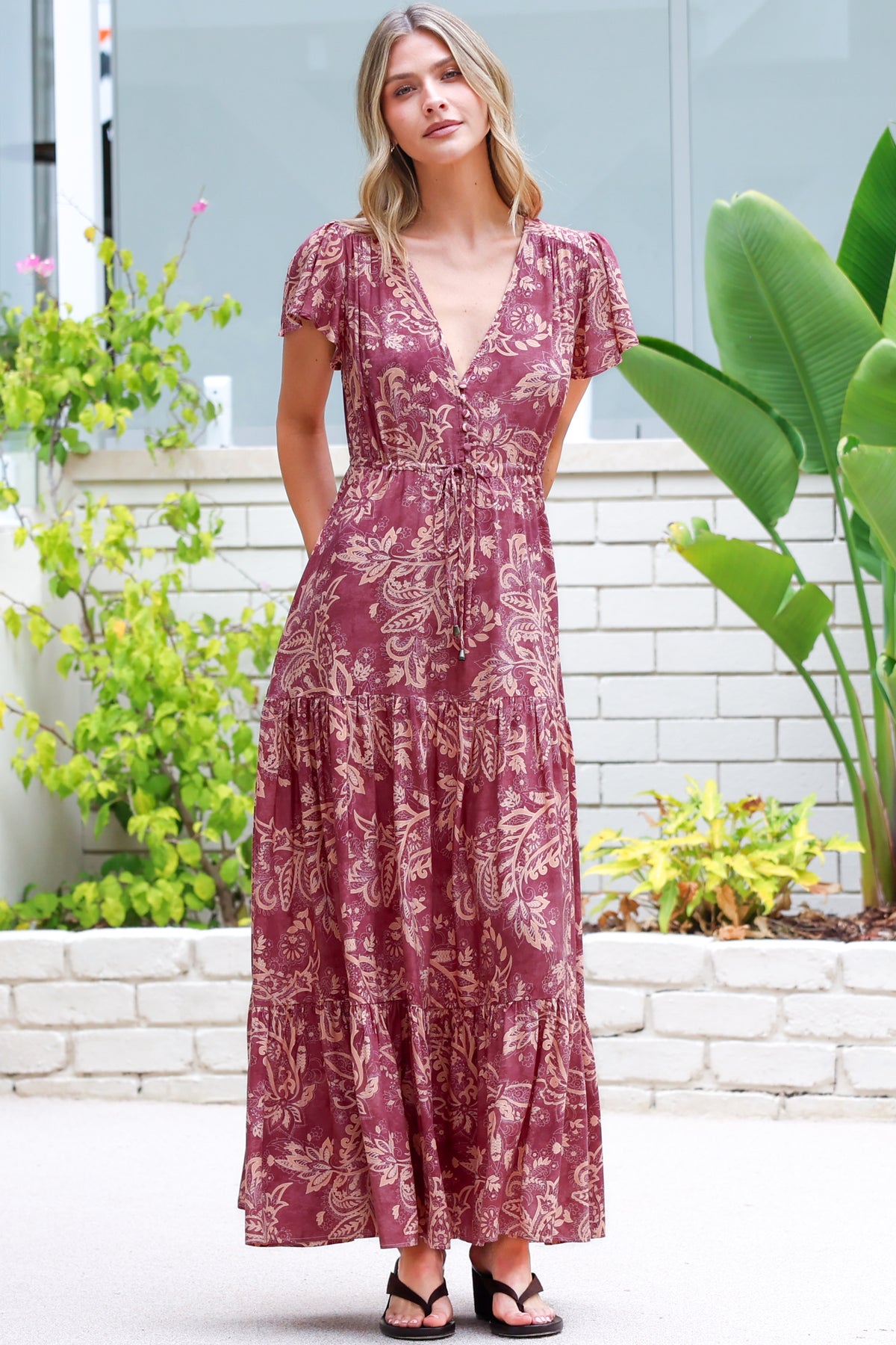 Hetta Maxi Dress - V Neck A Line Dress with Cap Flutter Sleeves in Harlan Print