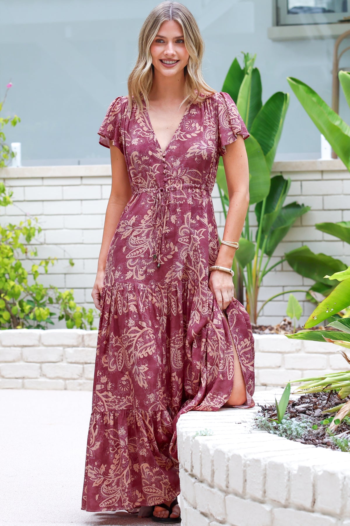 Hetta Maxi Dress - V Neck A Line Dress with Cap Flutter Sleeves in Harlan Print