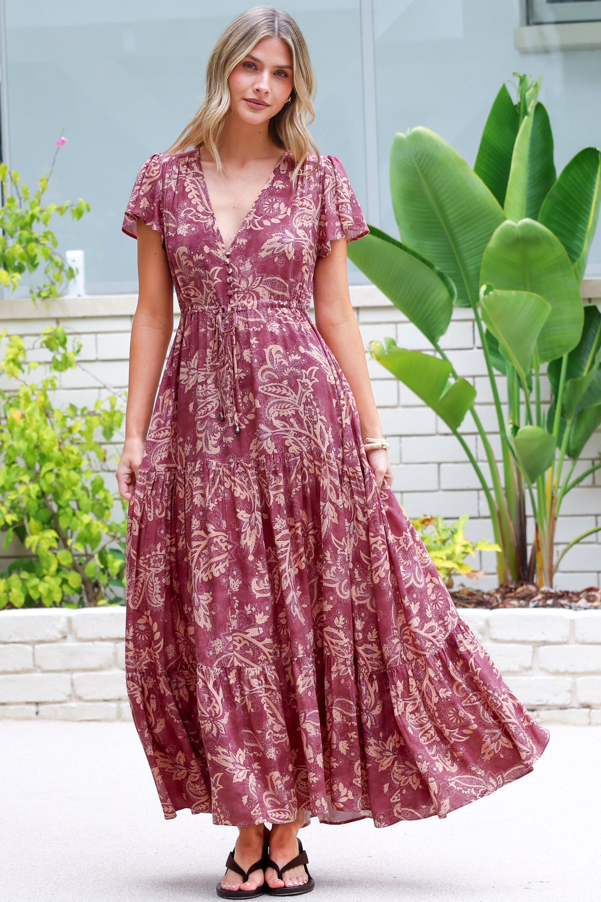Hetta Maxi Dress - V Neck A Line Dress with Cap Flutter Sleeves in Harlan Print