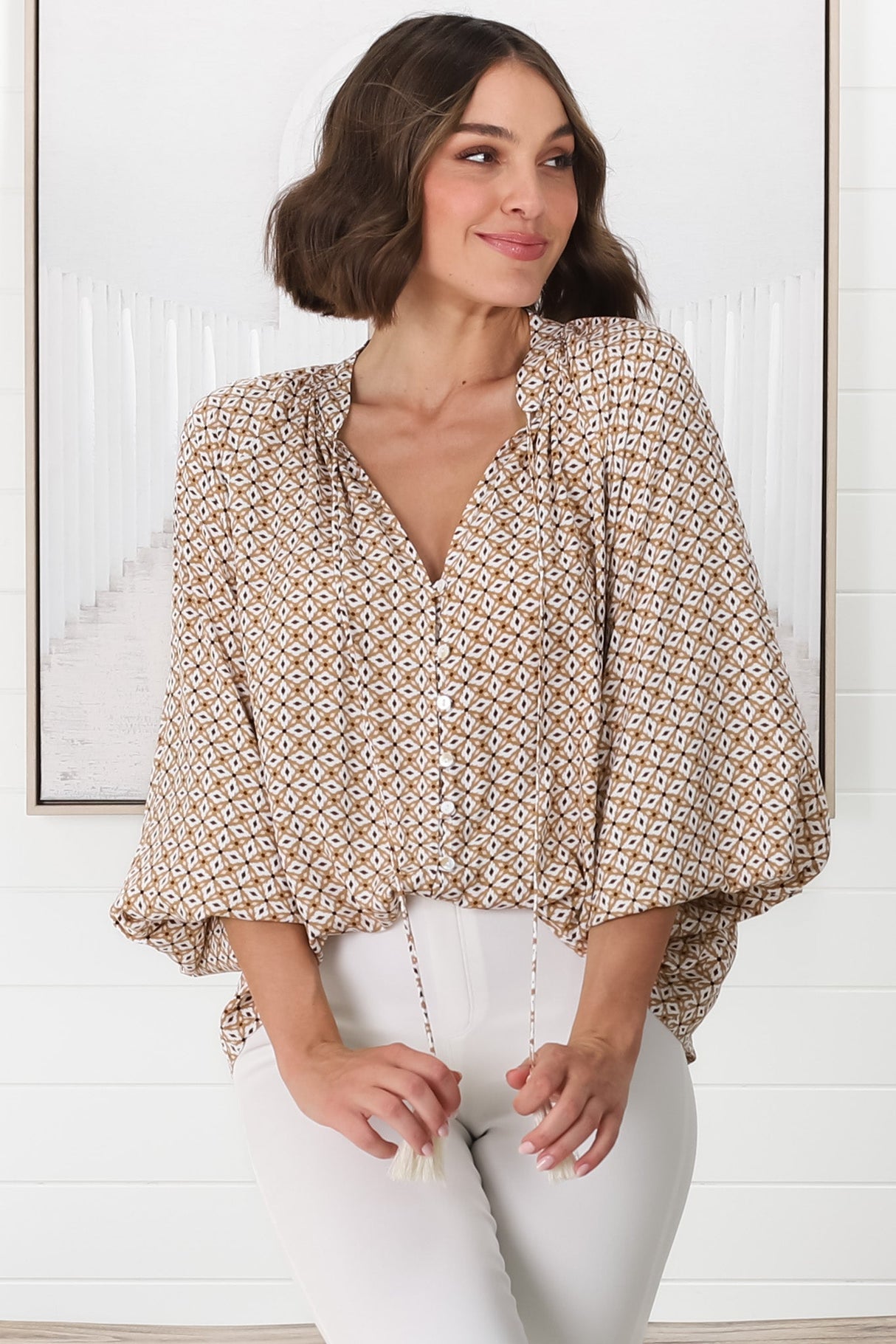 Sallie Blouse - V-Neckline Button Down Blouse in Retro Print
