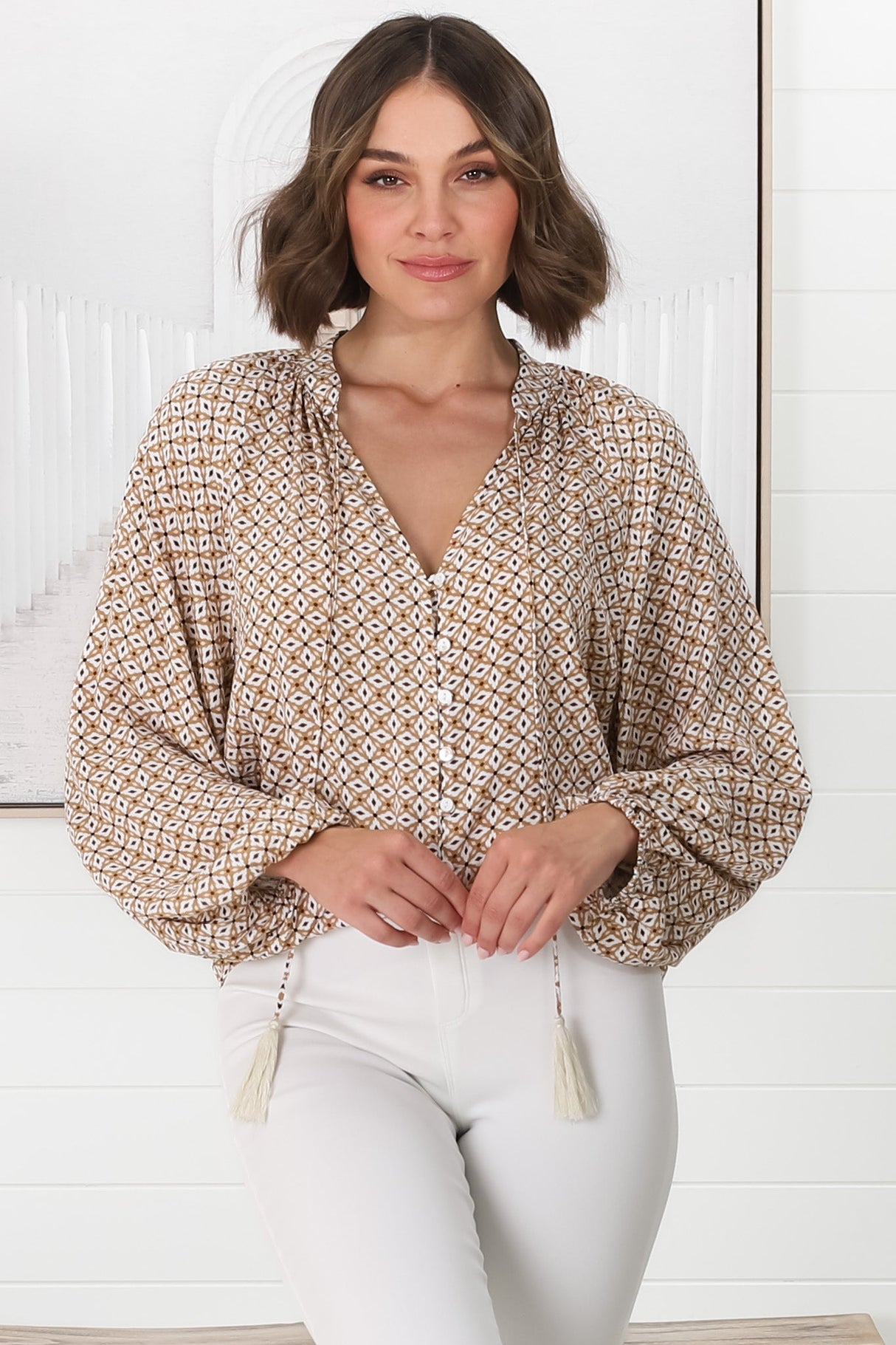 Sallie Blouse - V-Neckline Button Down Blouse in Retro Print