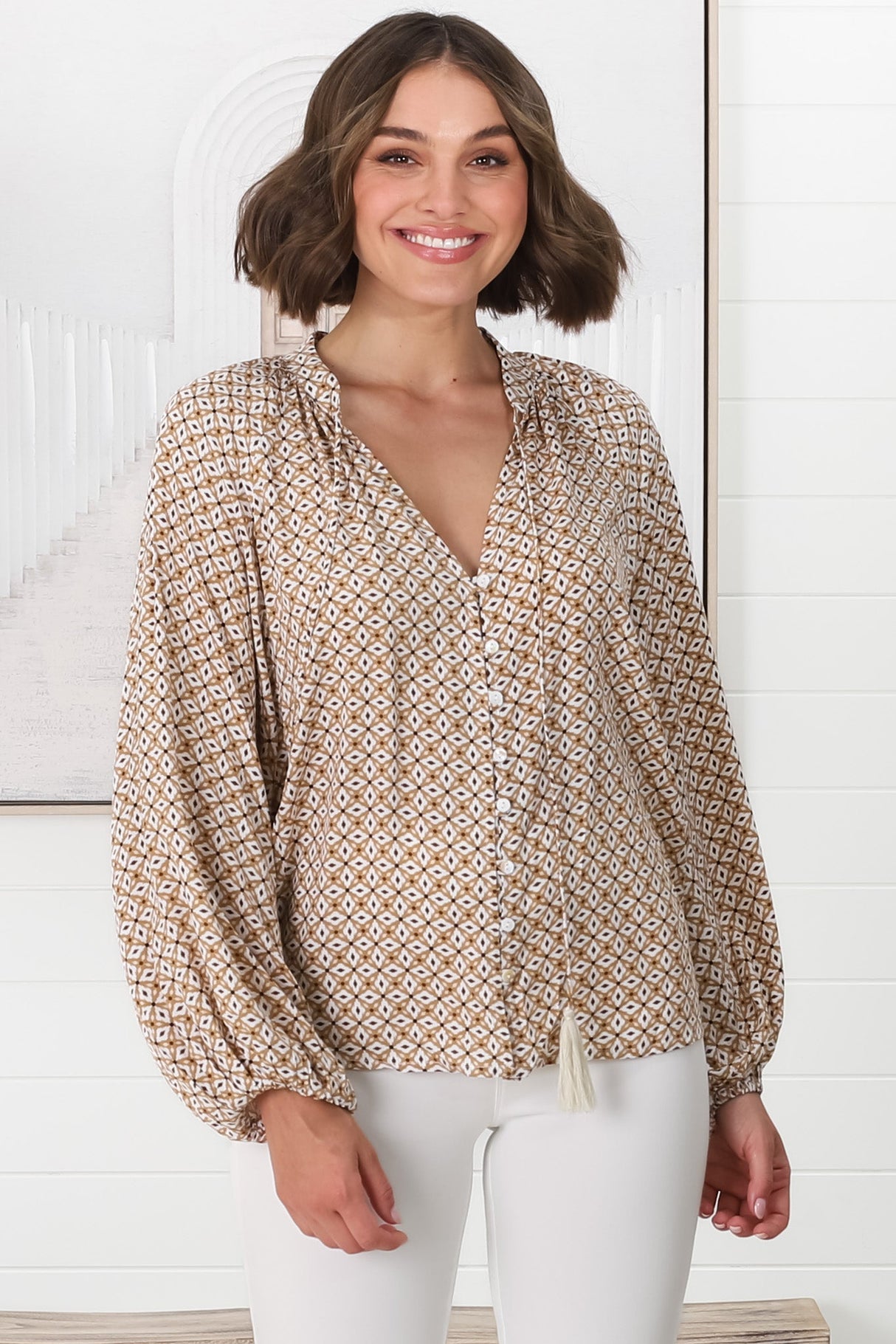 Sallie Blouse - V-Neckline Button Down Blouse in Retro Print