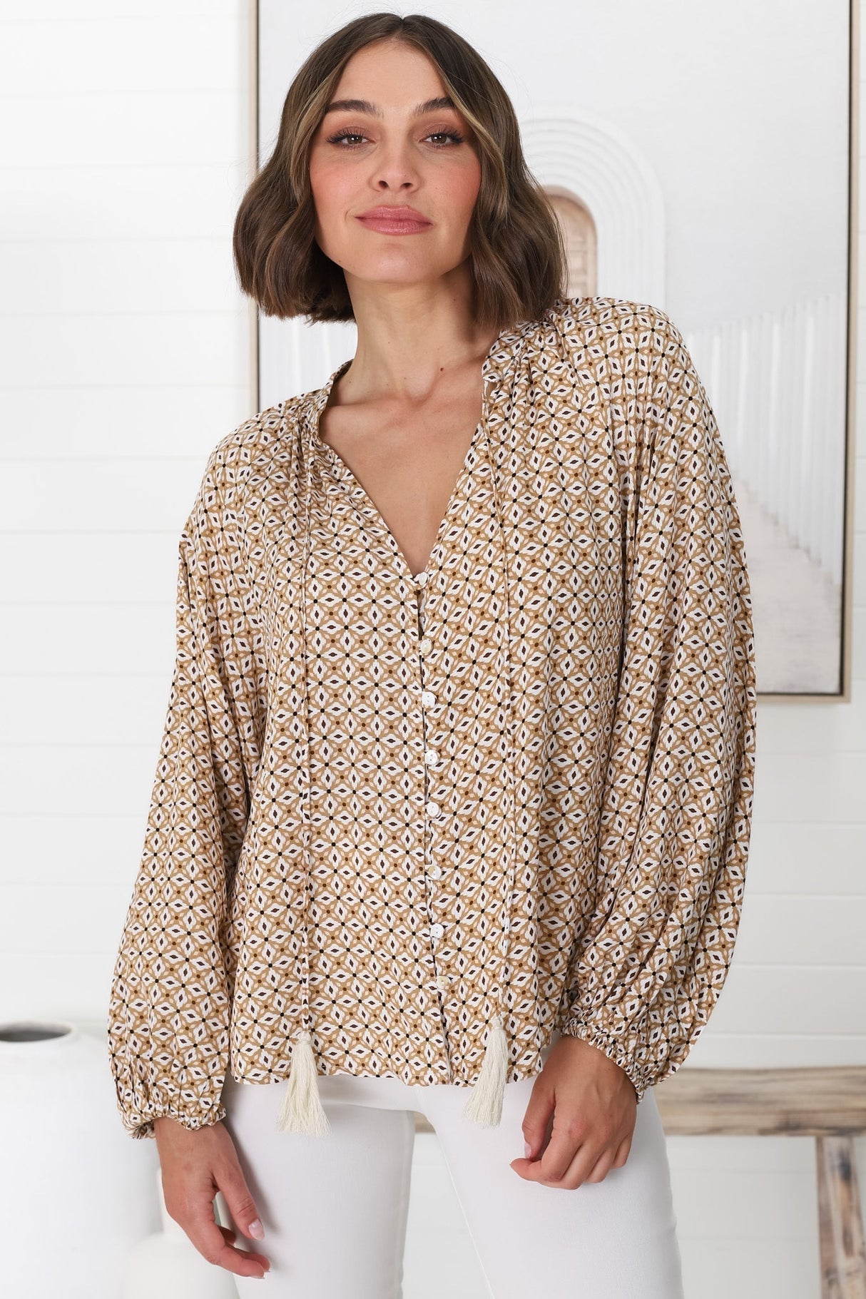 Sallie Blouse - V-Neckline Button Down Blouse in Retro Print