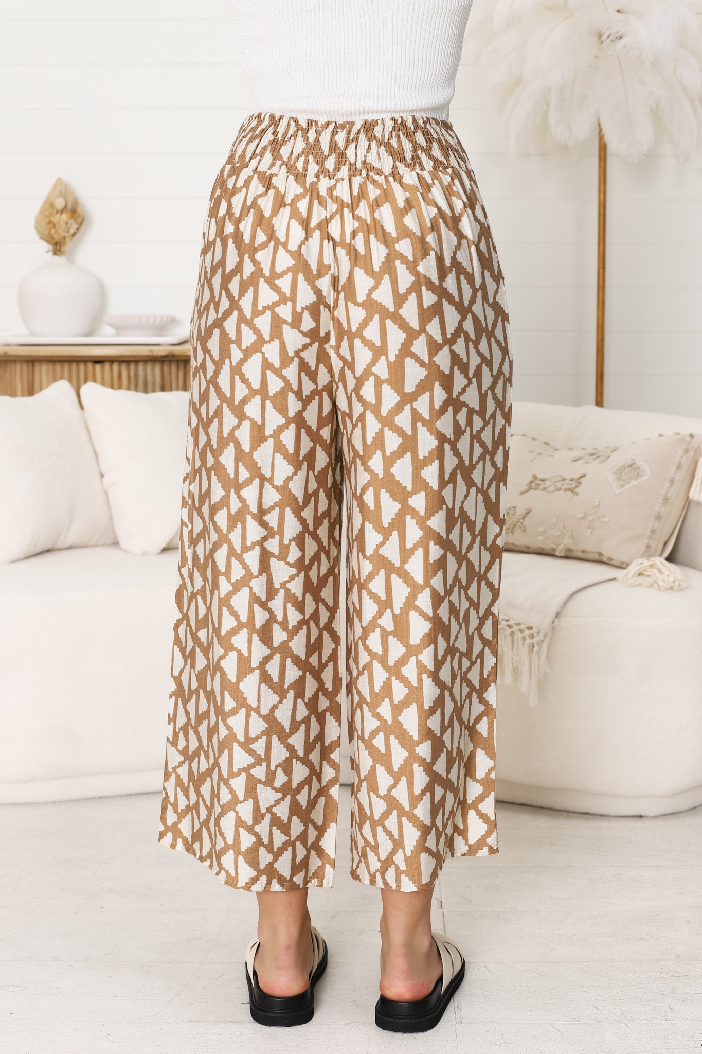 Colbie Pants - Crop Wide Leg Pants with Pockets in Aria Print Tan