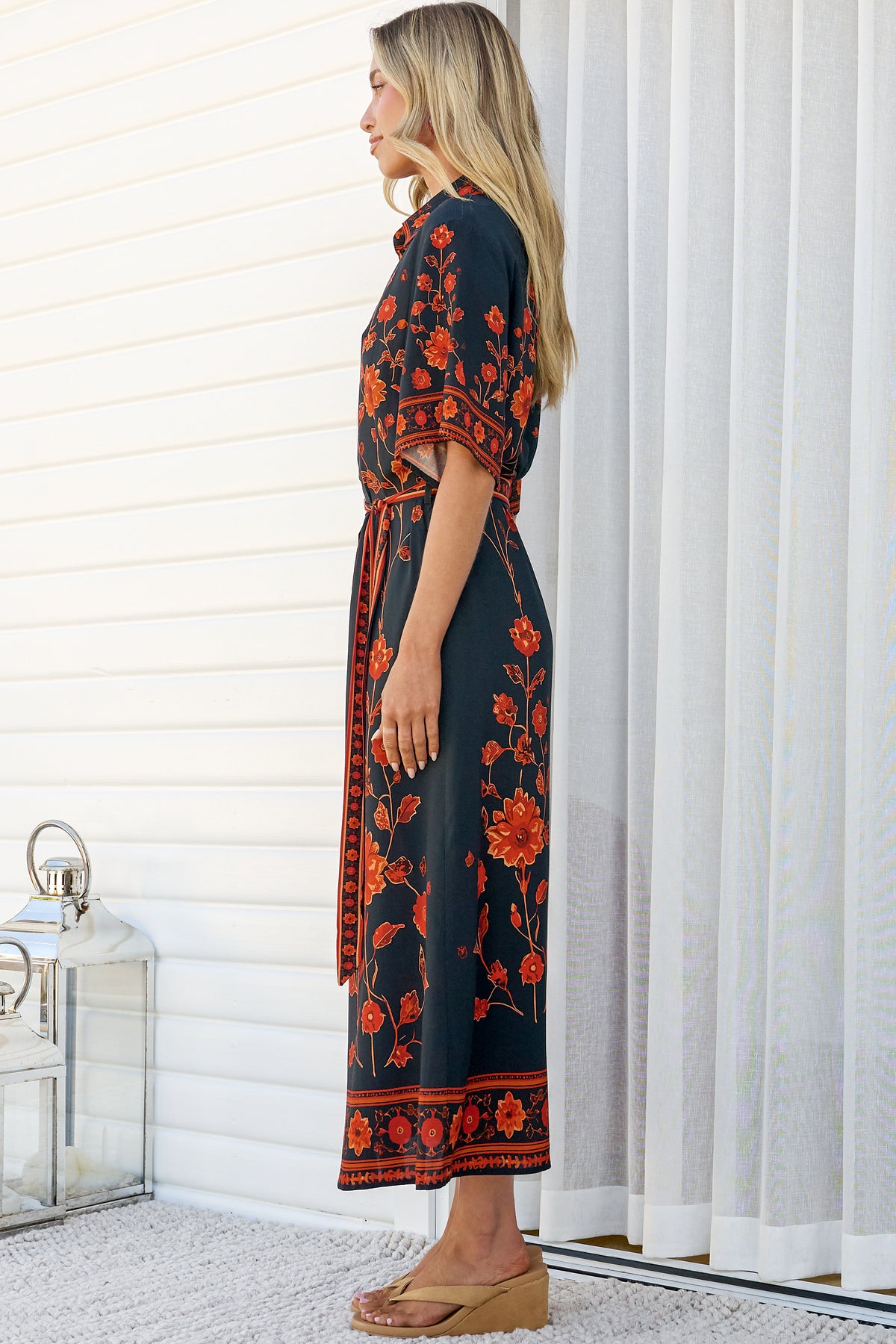 Kally Midi Dress - Collared Shirt Dress with Matching Waist Tie in Alexys Print