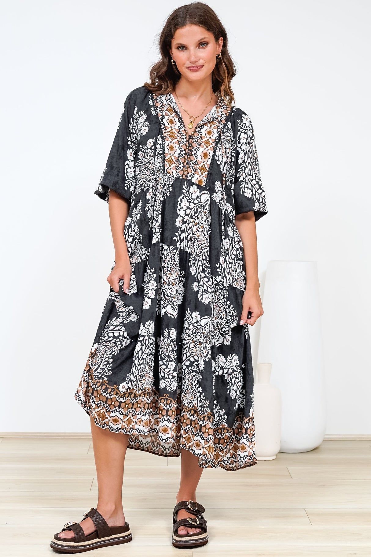 Kamali Midi Dress - Batwing Sleeve Smock Dress with Lace Detailing in Divani Print Black