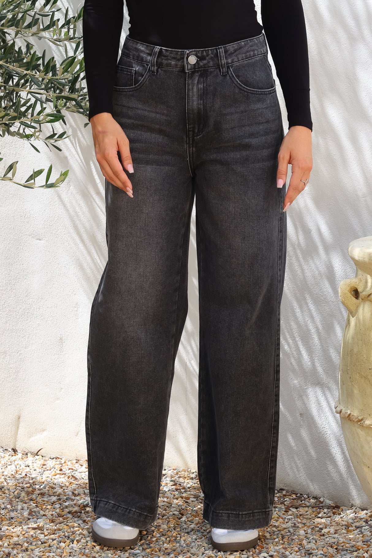 Kash Jeans - Relaxed Mid Rise Mum Jeans in Black Acid Wash