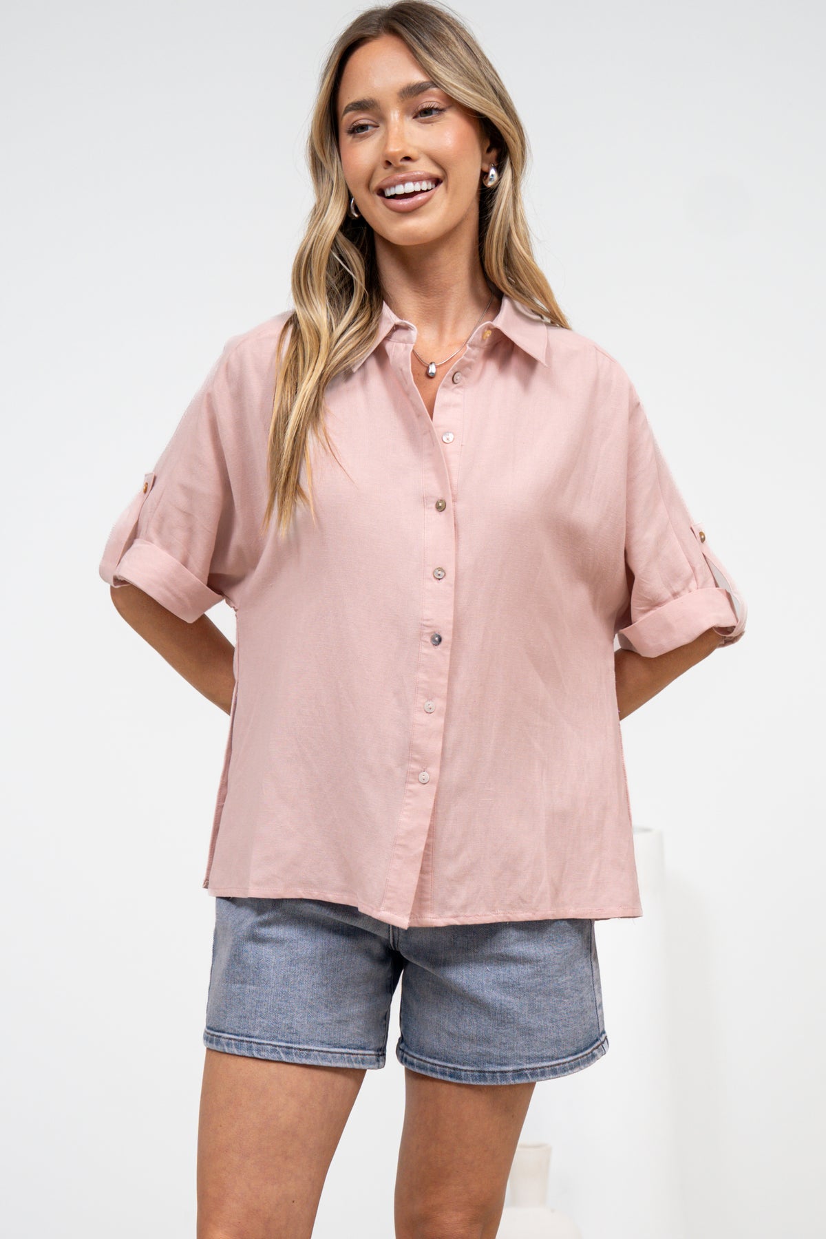 Kawai Shirt - Collared Button Down Shirt with Short Sleeves in Blush